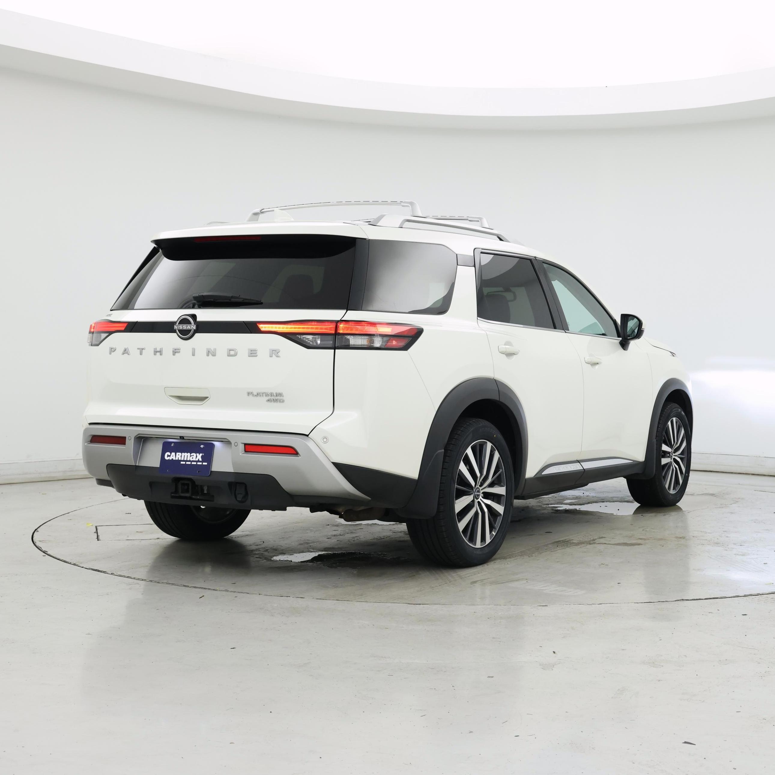 Thumbnail: 2022 Nissan Pathfinder - 8