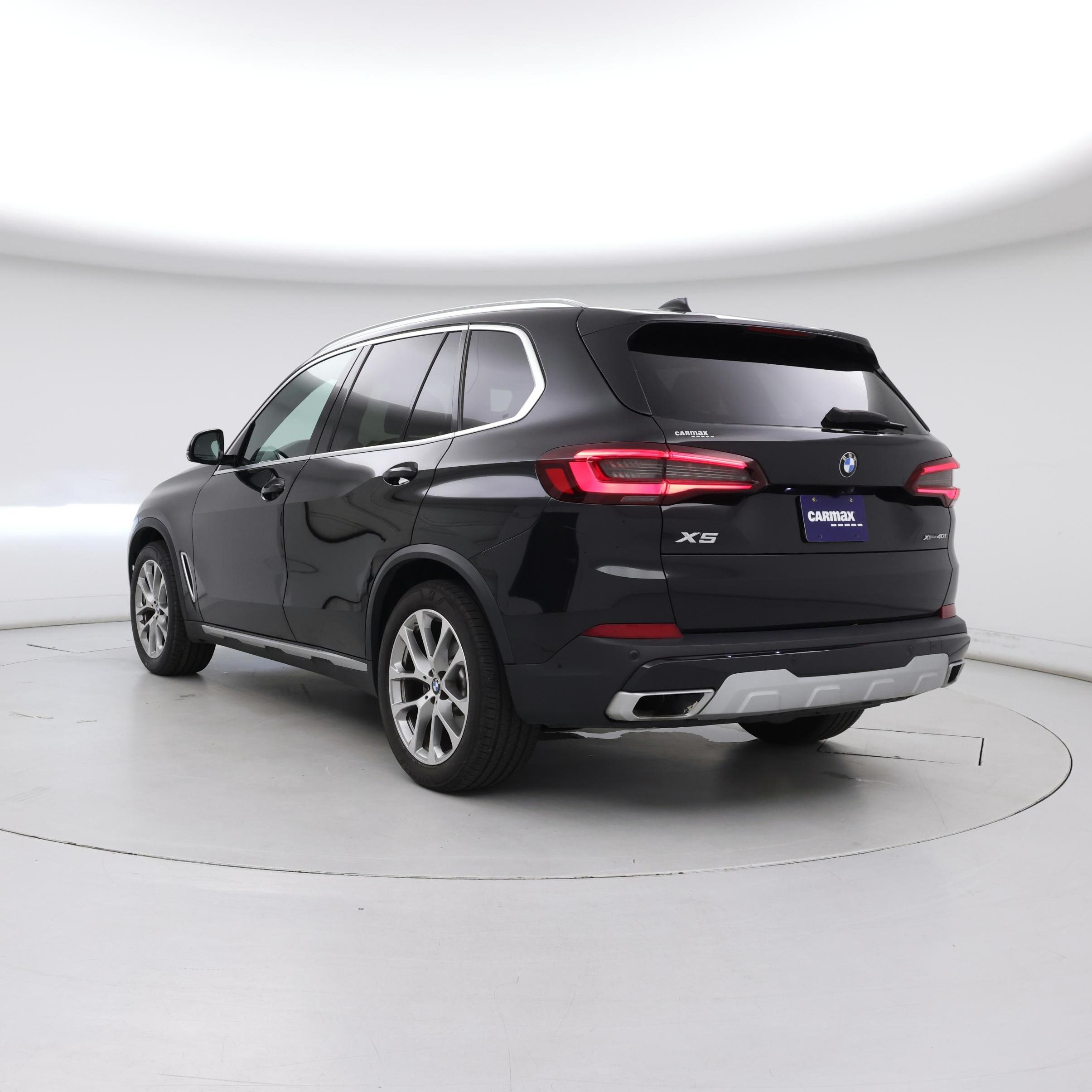 Thumbnail: 2021 BMW X5 - 2