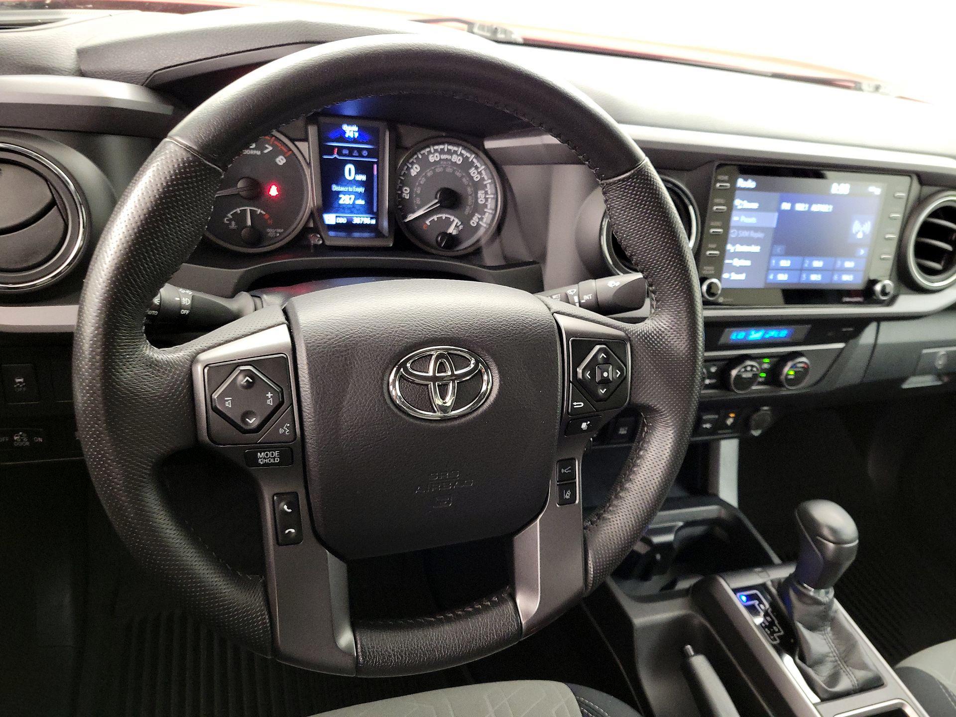 Thumbnail: 2021 Toyota Tacoma - 10