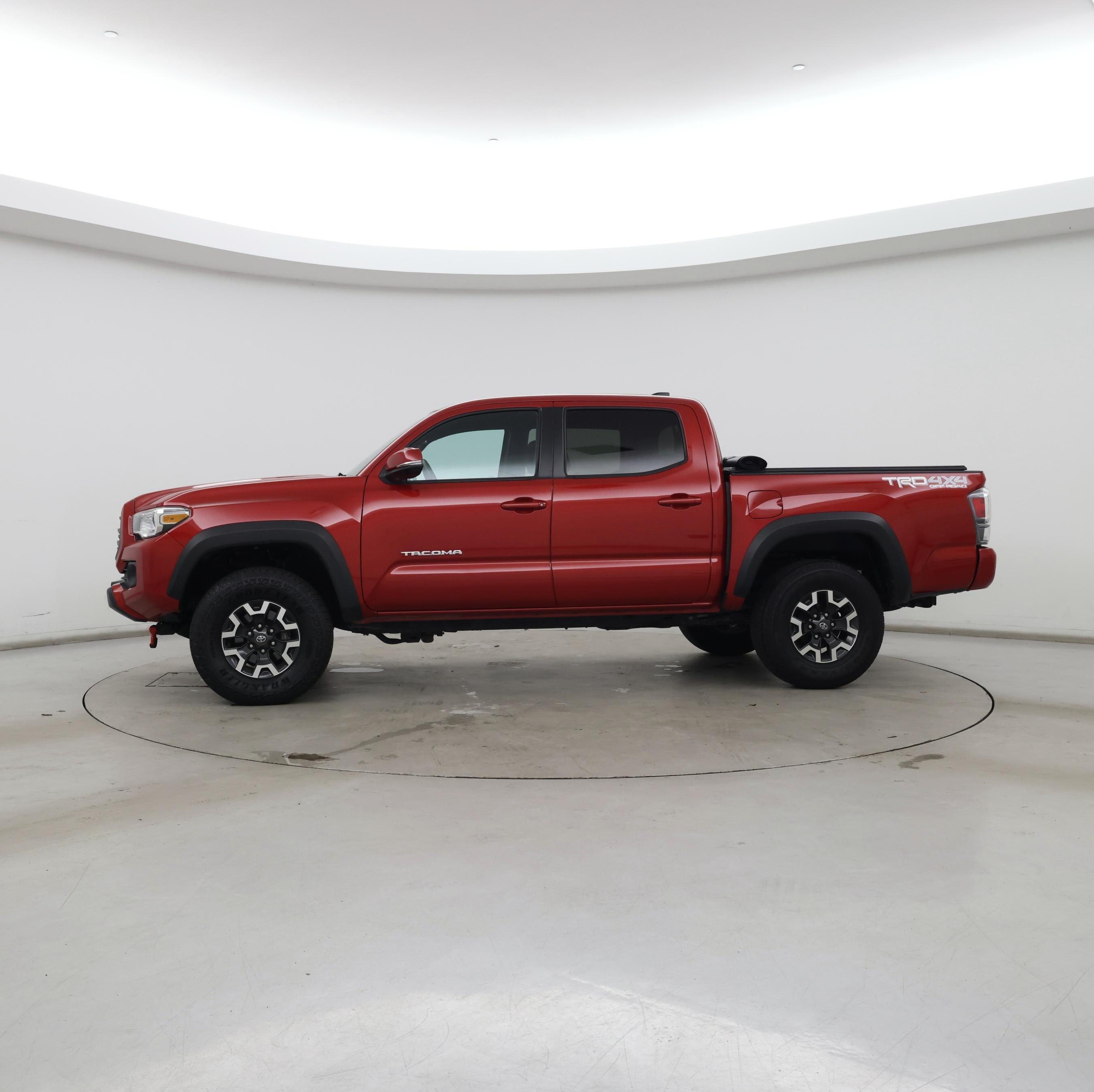 Thumbnail: 2021 Toyota Tacoma - 3