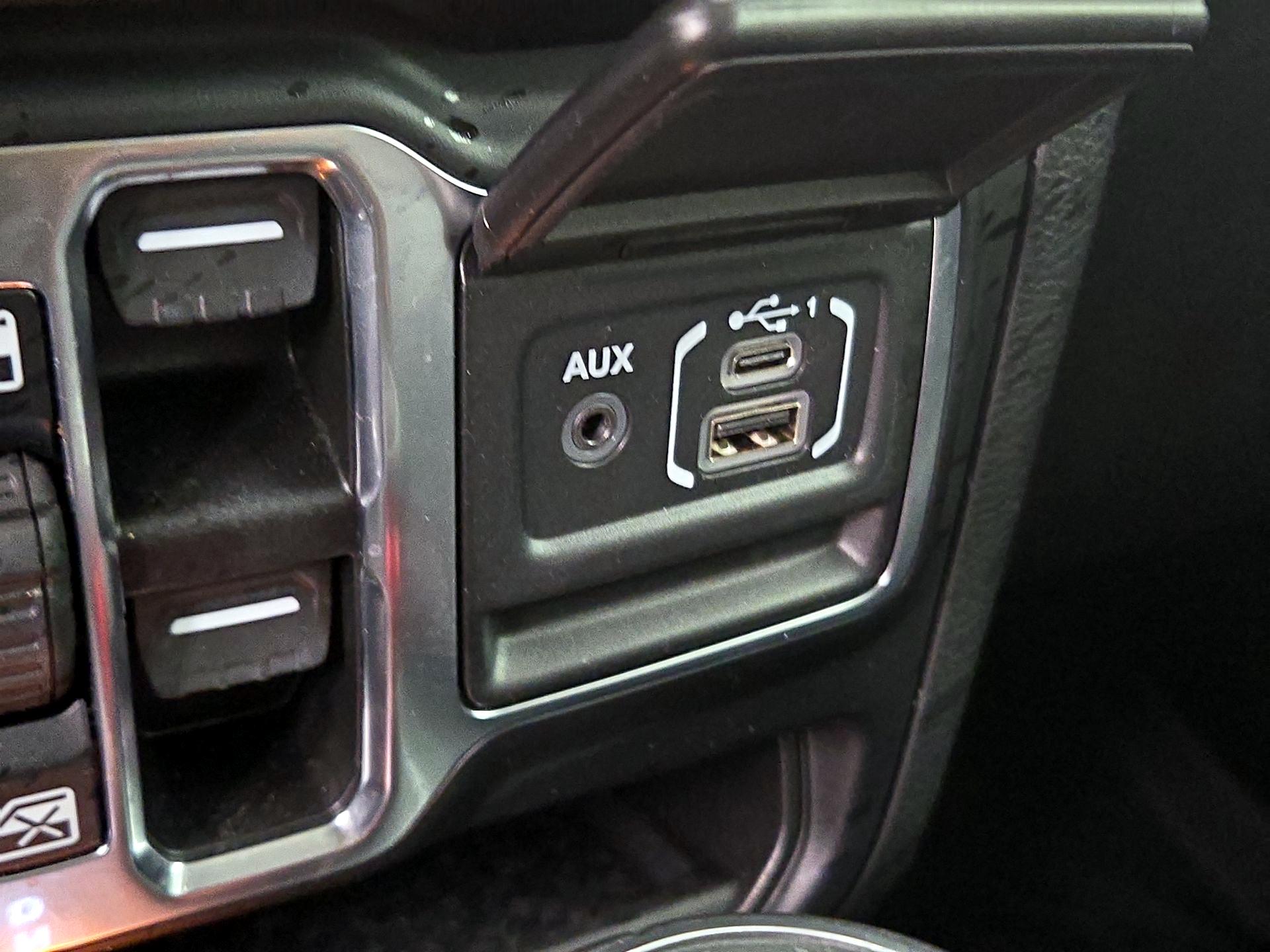 Thumbnail: 2023 Jeep Wrangler - 19
