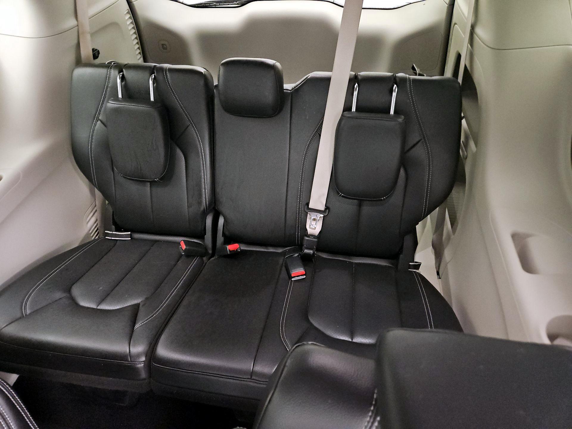 Thumbnail: 2022 Chrysler Pacifica - 20