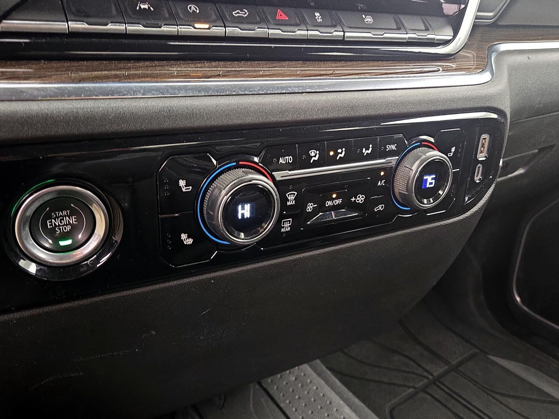 Thumbnail: 2023 Chevrolet Silverado 1500 - 17