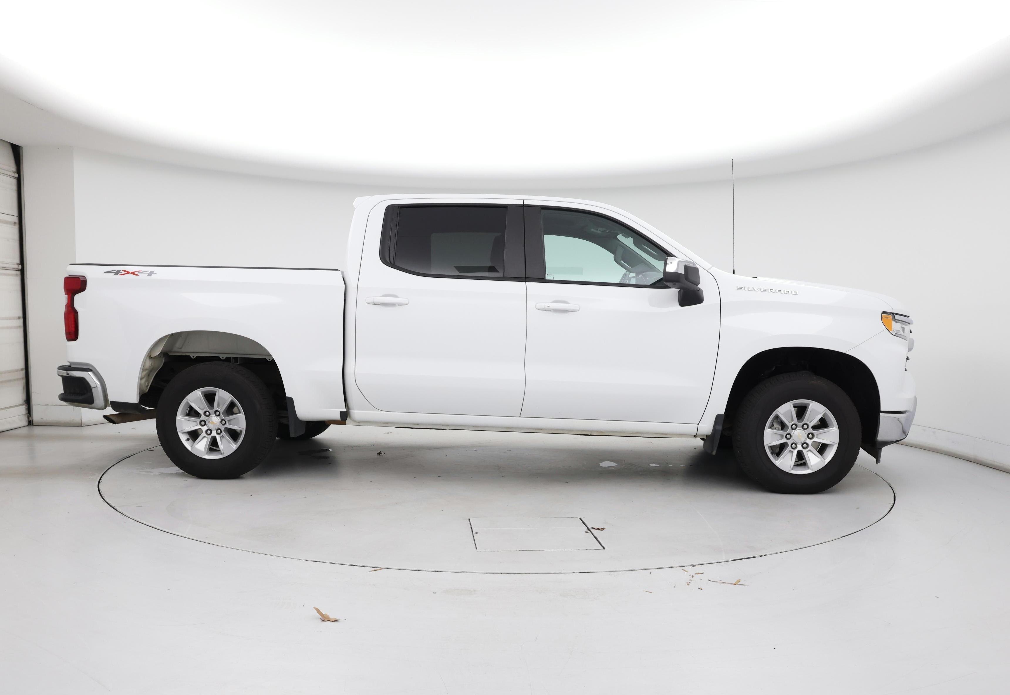 Thumbnail: 2023 Chevrolet Silverado 1500 - 7