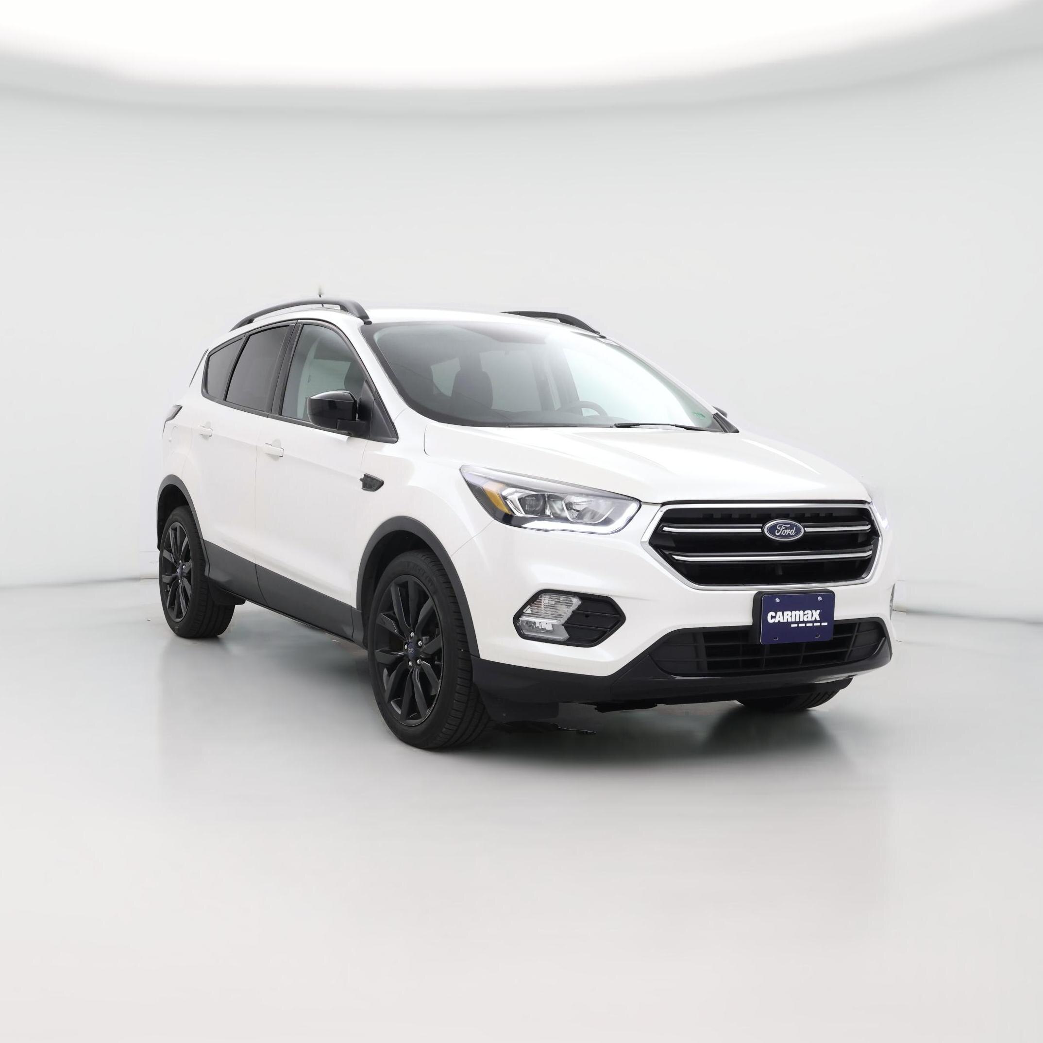 Thumbnail: 2018 Ford Escape - 1