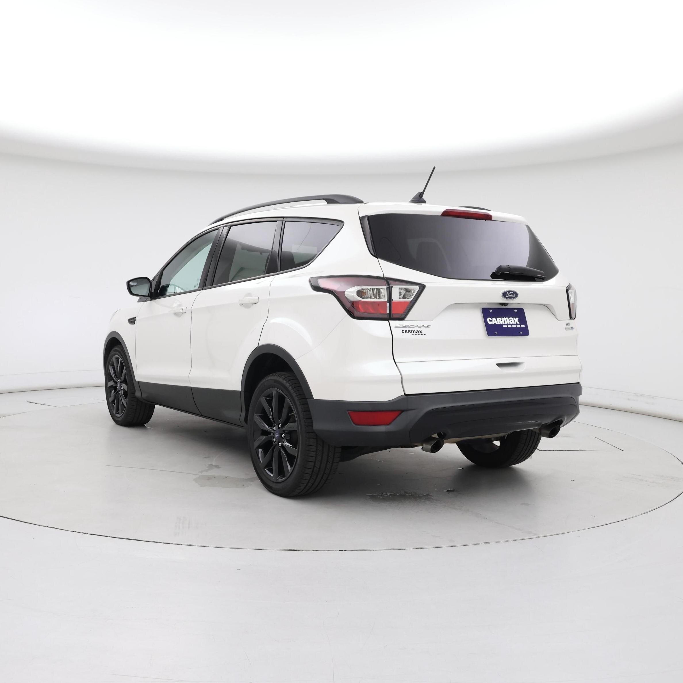 Thumbnail: 2018 Ford Escape - 2