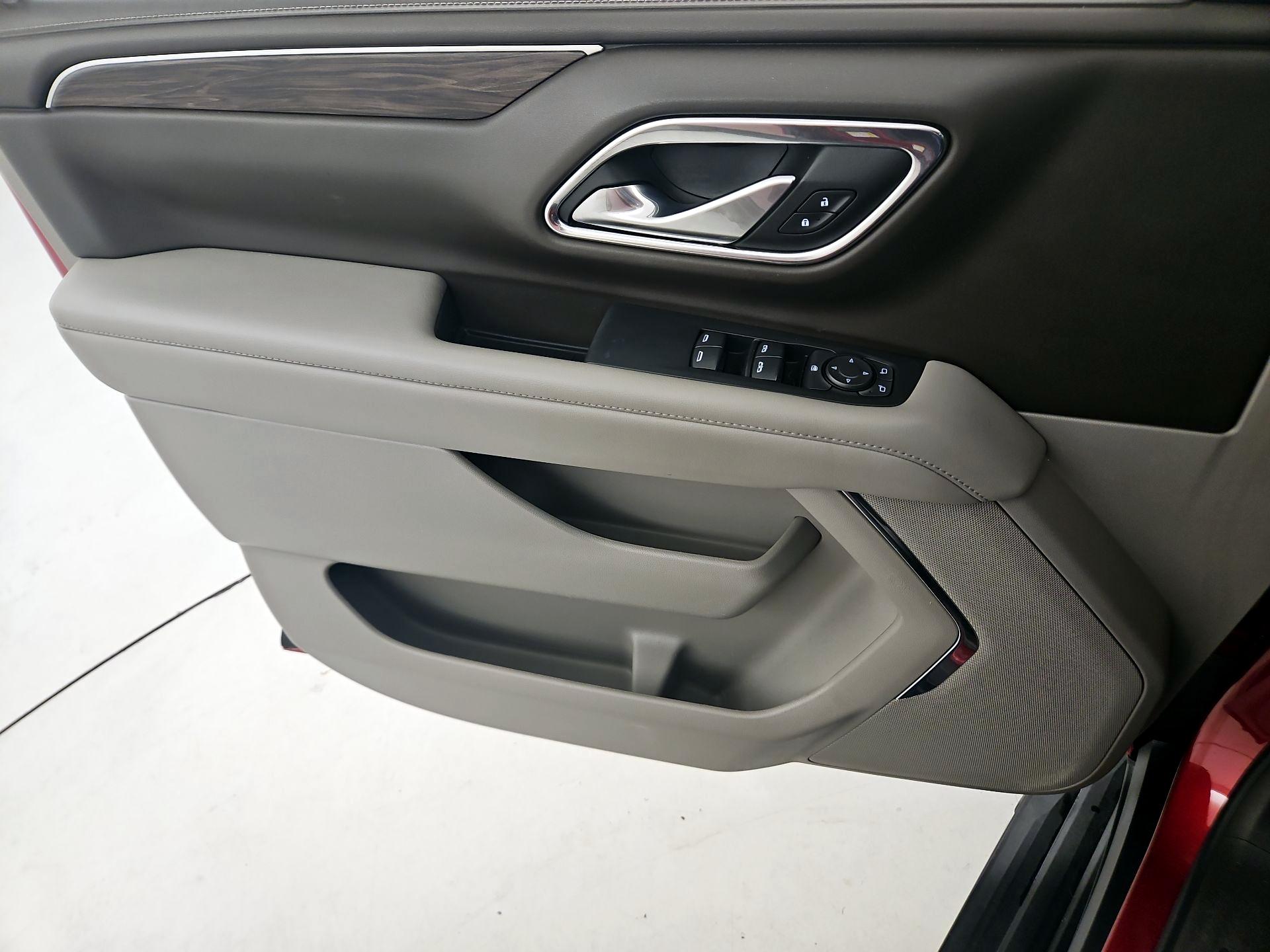 Thumbnail: 2023 Chevrolet Tahoe - 12