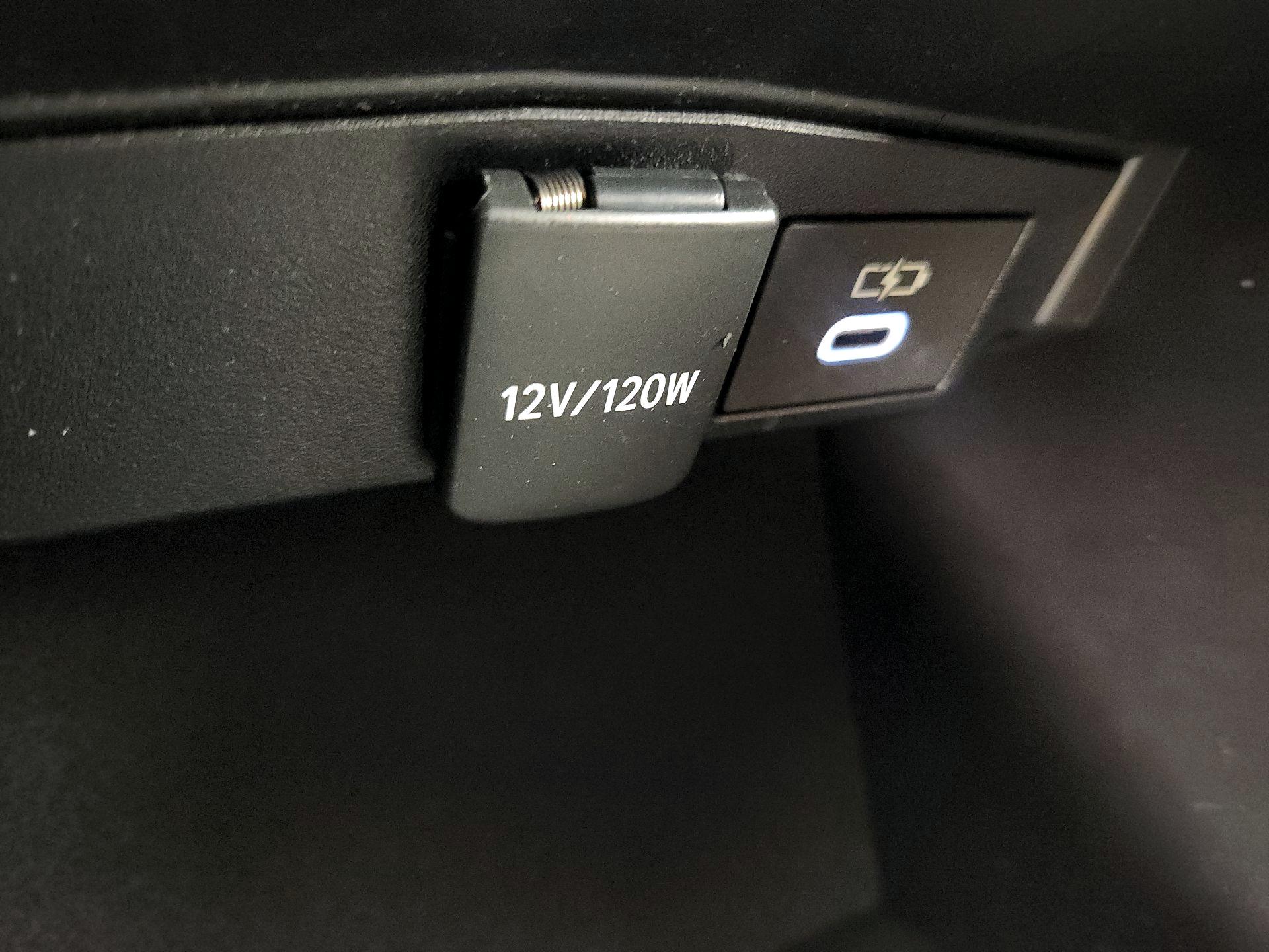 Thumbnail: 2024 Toyota Corolla - 18