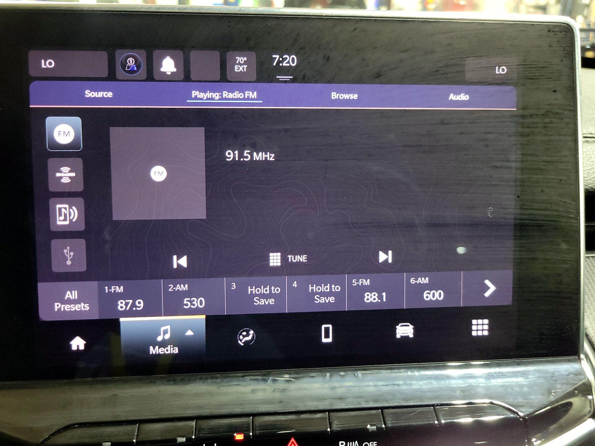 Thumbnail: 2024 Jeep Compass - 14