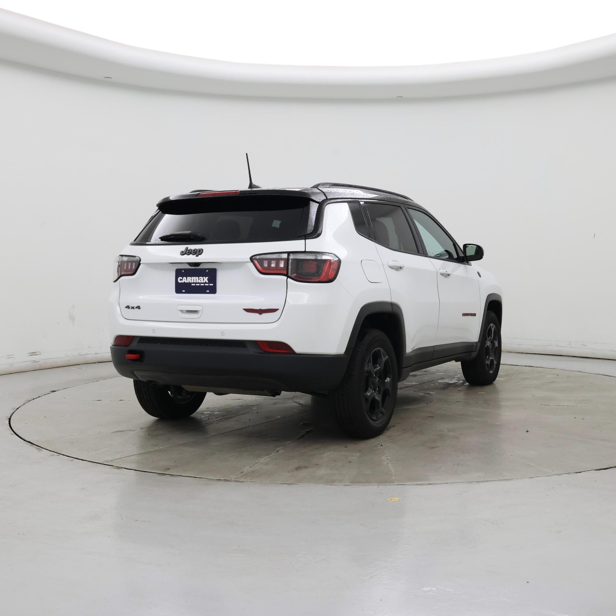 Thumbnail: 2024 Jeep Compass - 8