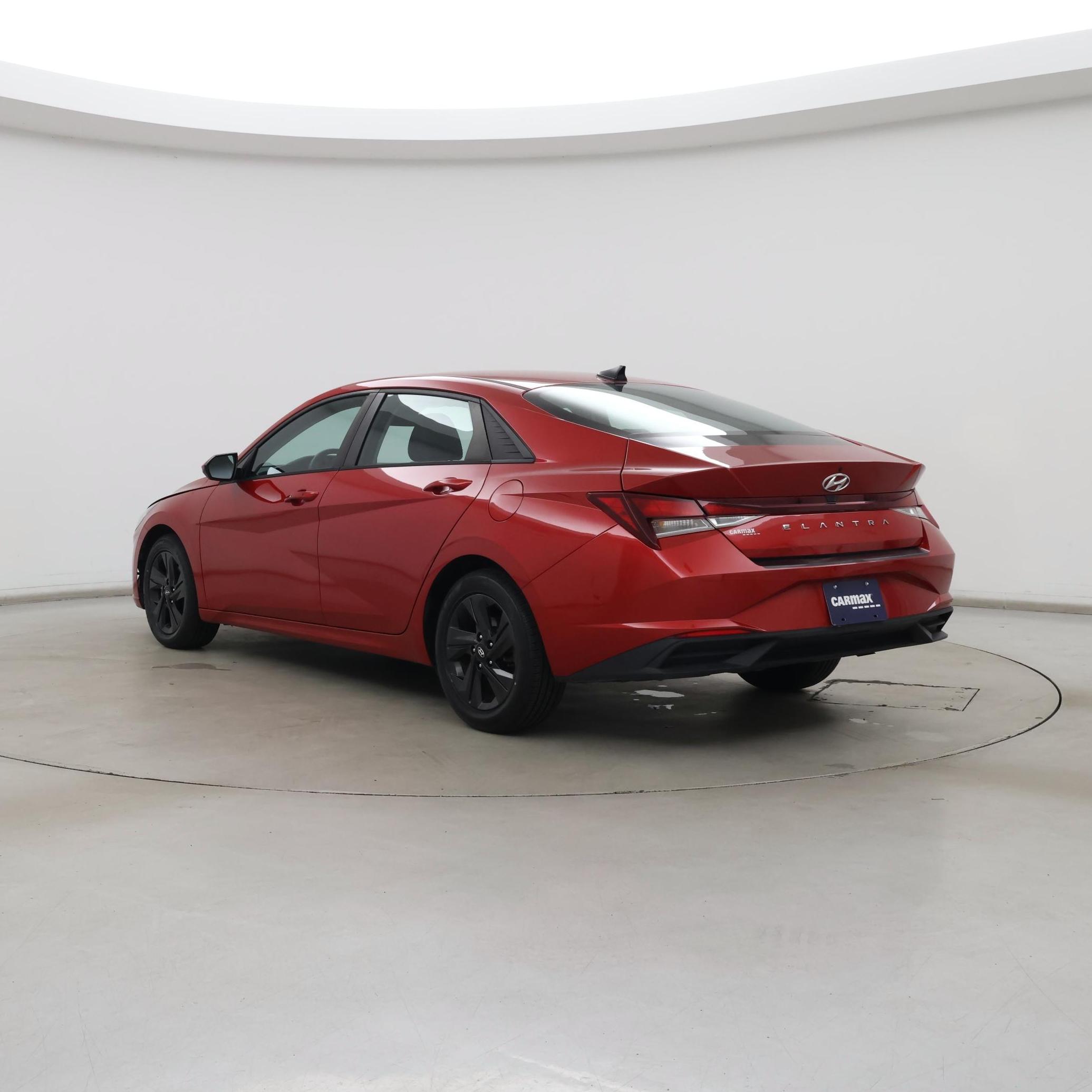 Thumbnail: 2021 Hyundai Elantra - 2