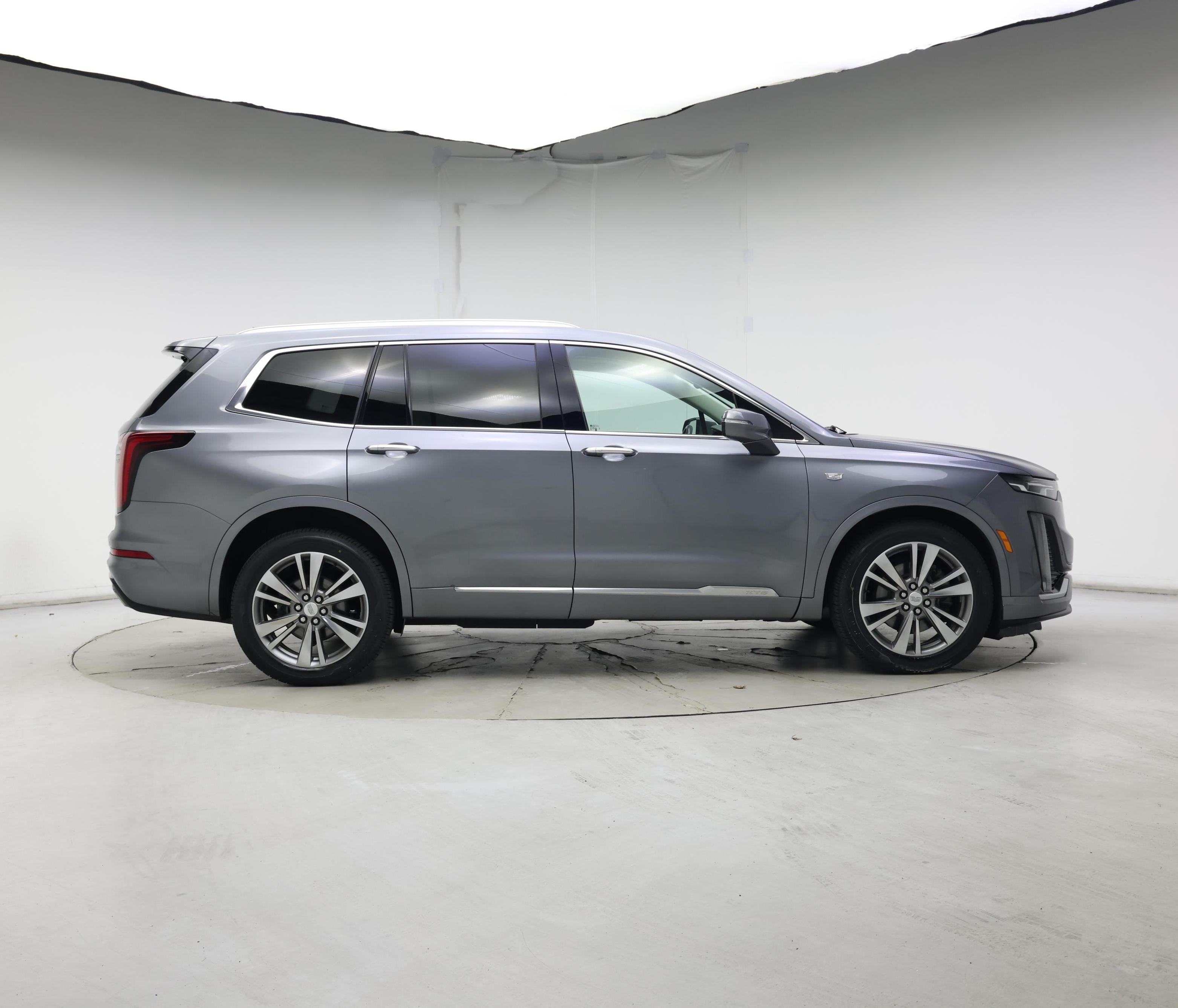 Thumbnail: 2021 Cadillac XT6 - 7