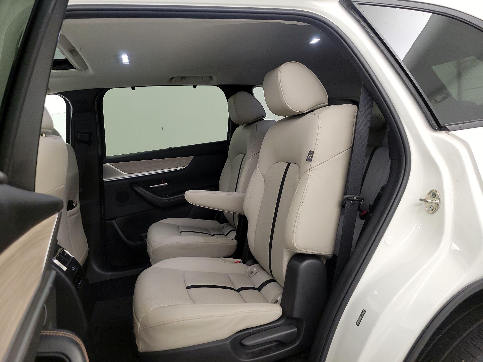 Thumbnail: 2024 Mazda CX-90 - 20