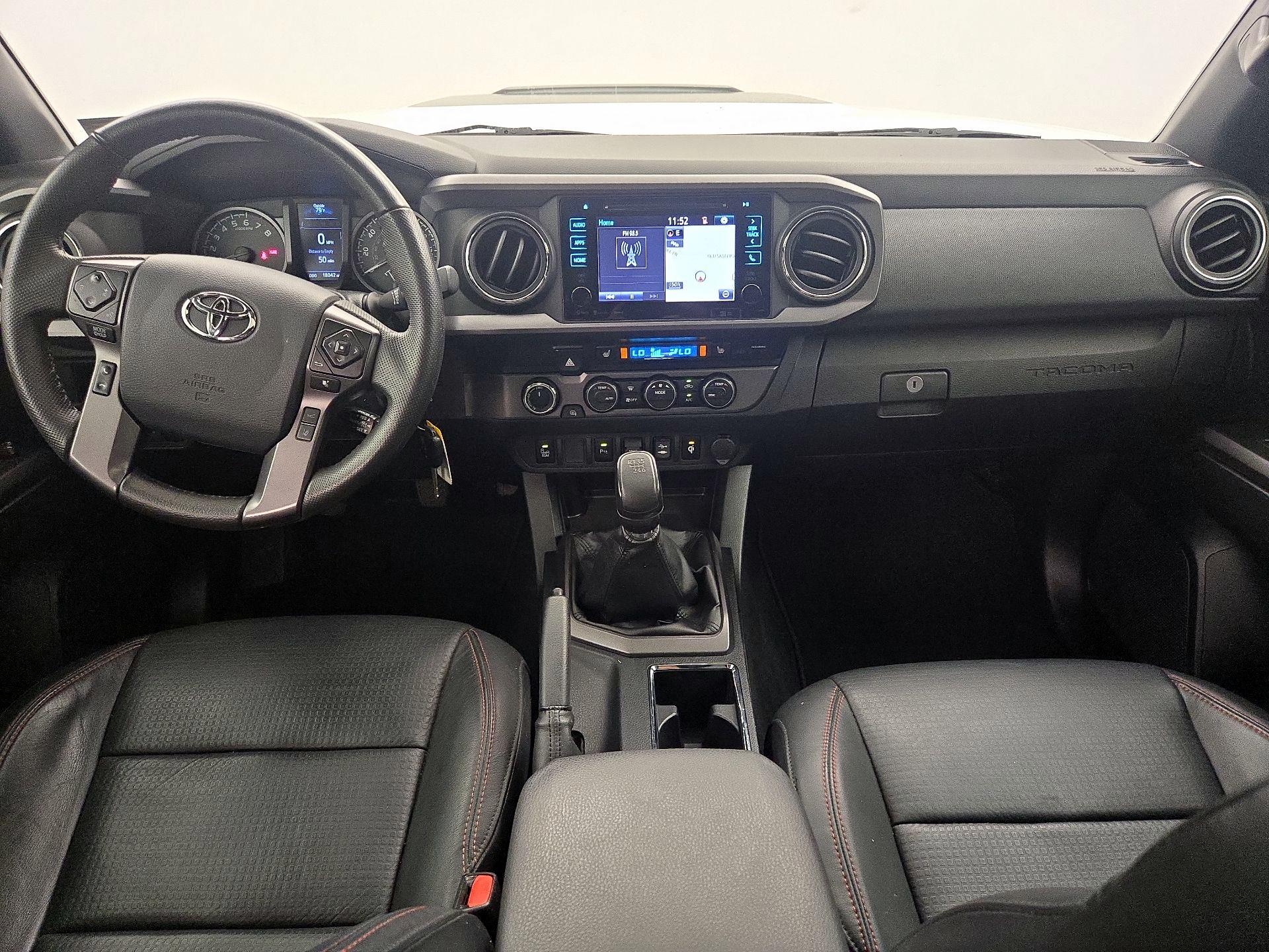 Thumbnail: 2019 Toyota Tacoma - 9