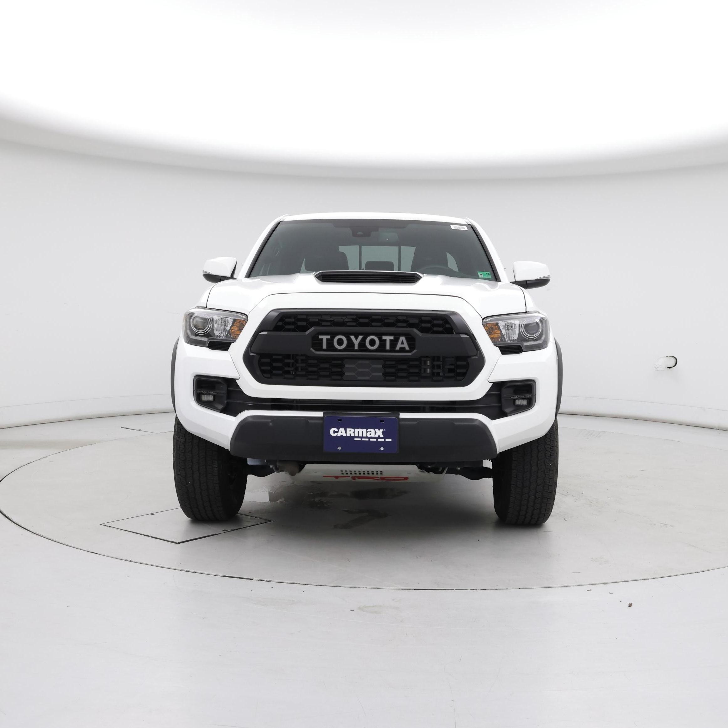 Thumbnail: 2019 Toyota Tacoma - 5