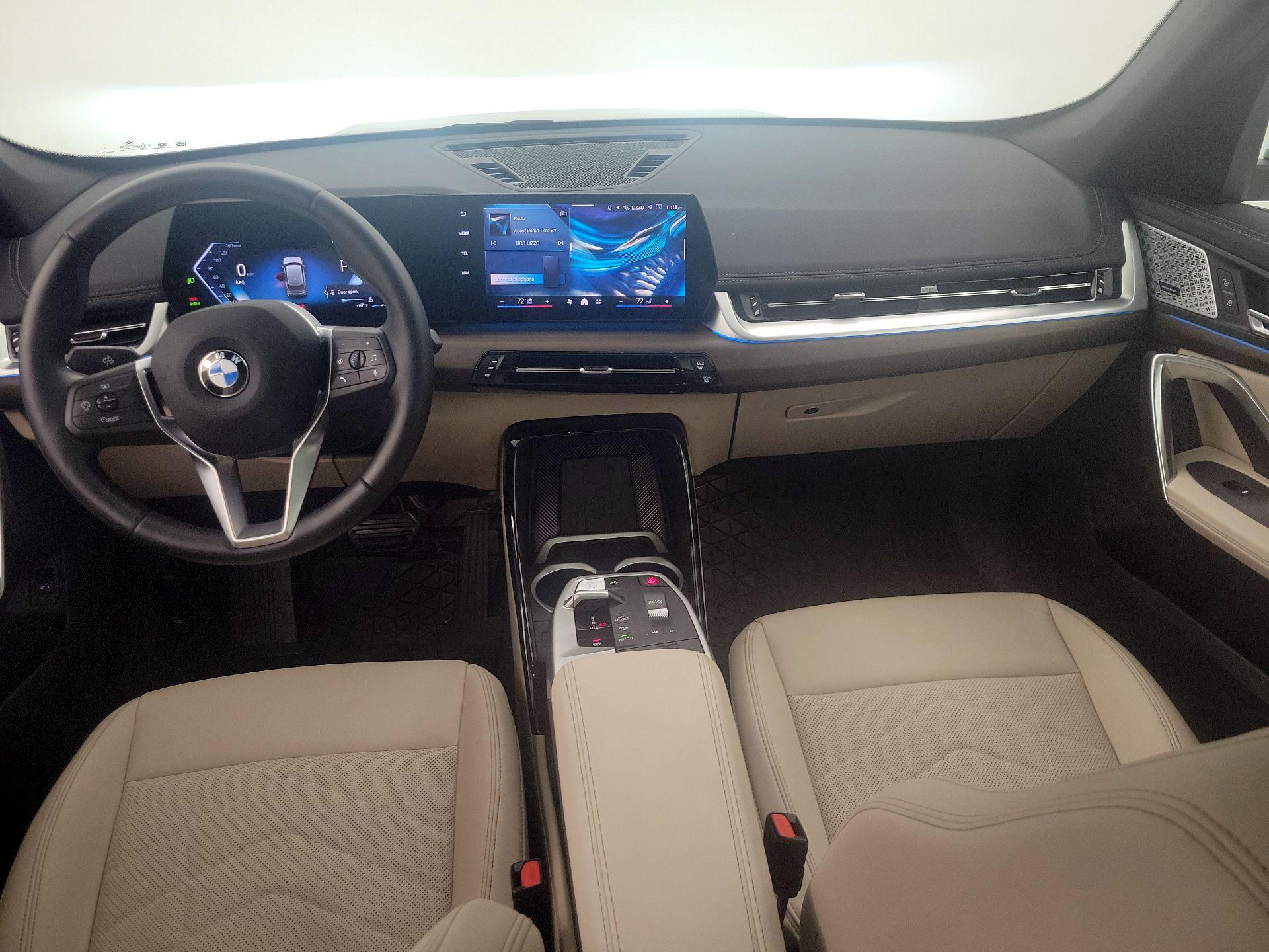 Thumbnail: 2025 BMW X1 - 9