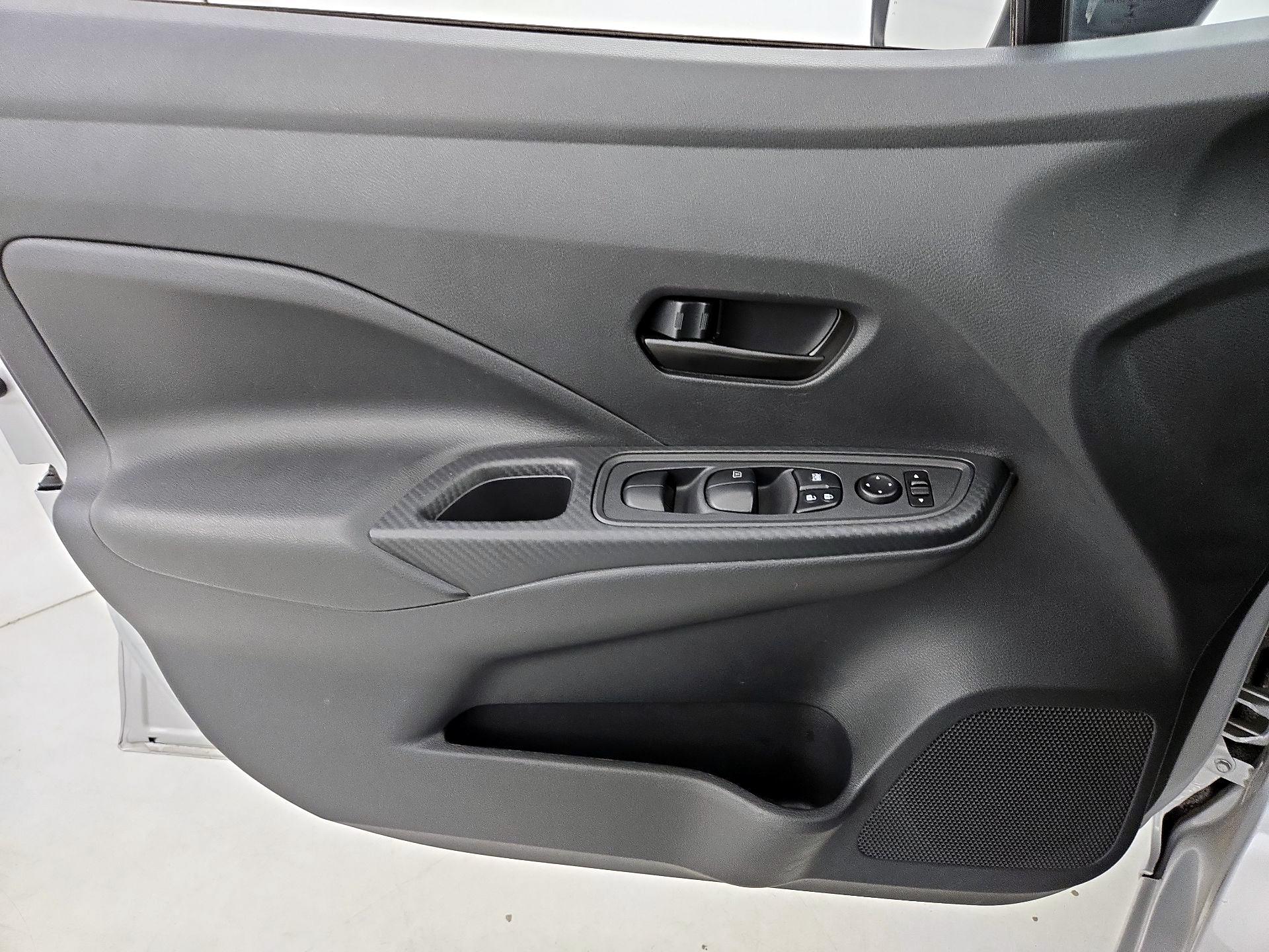Thumbnail: 2020 Nissan Versa - 12