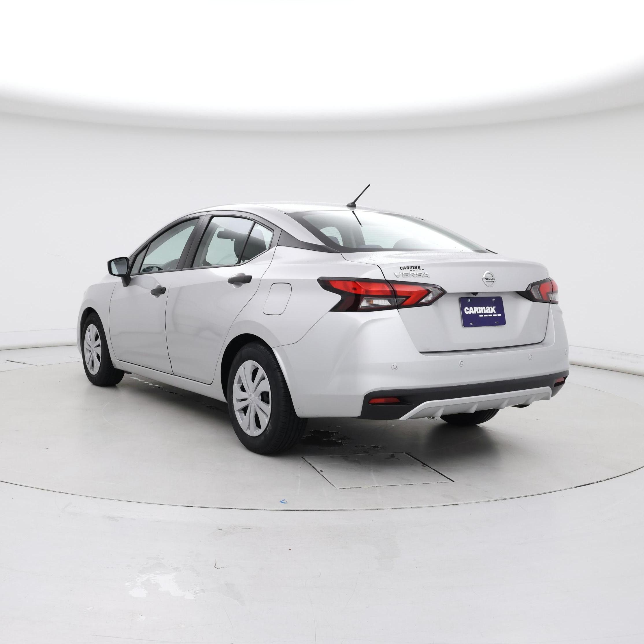 Thumbnail: 2020 Nissan Versa - 2