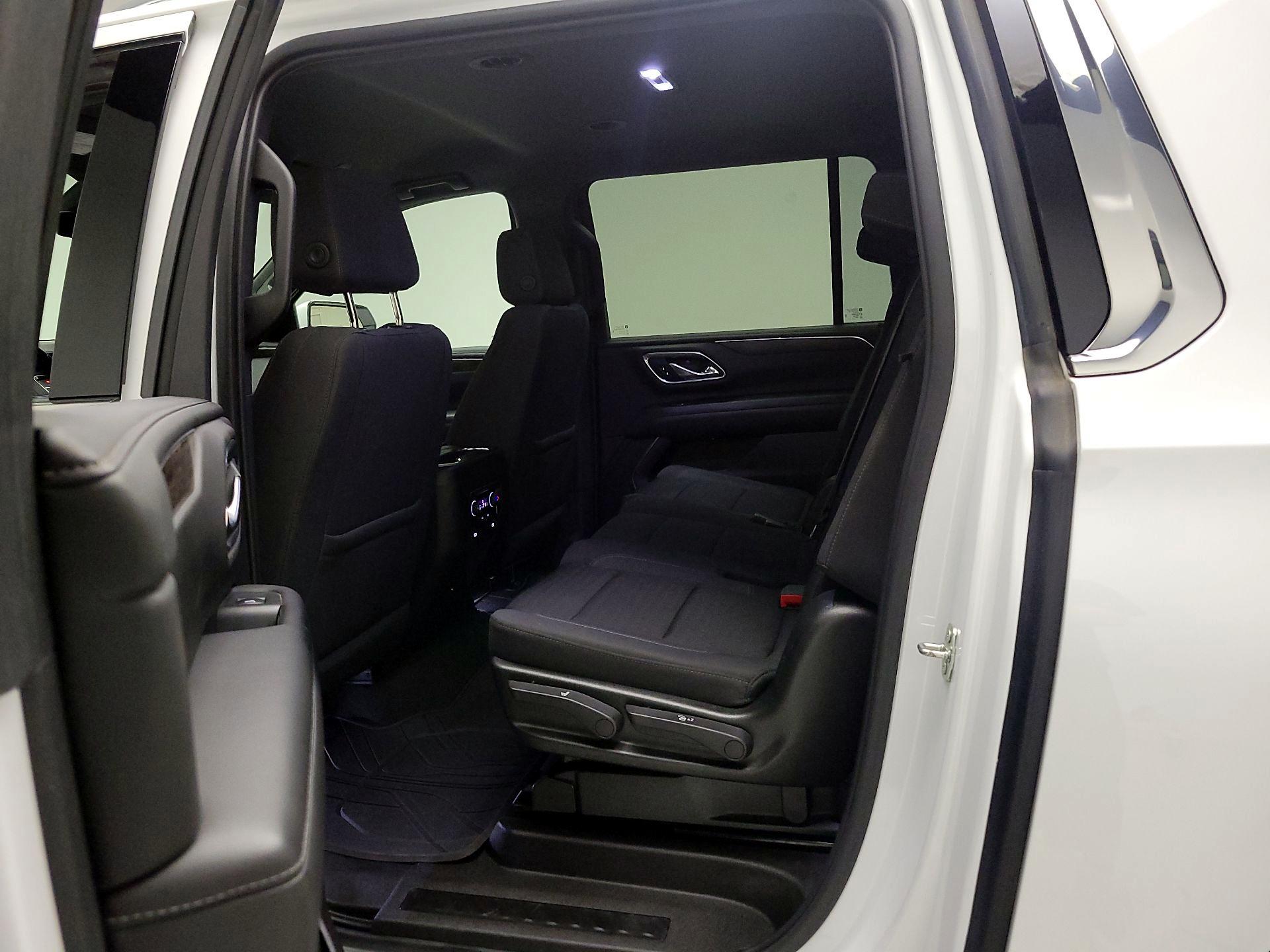 Thumbnail: 2021 Chevrolet Suburban - 19