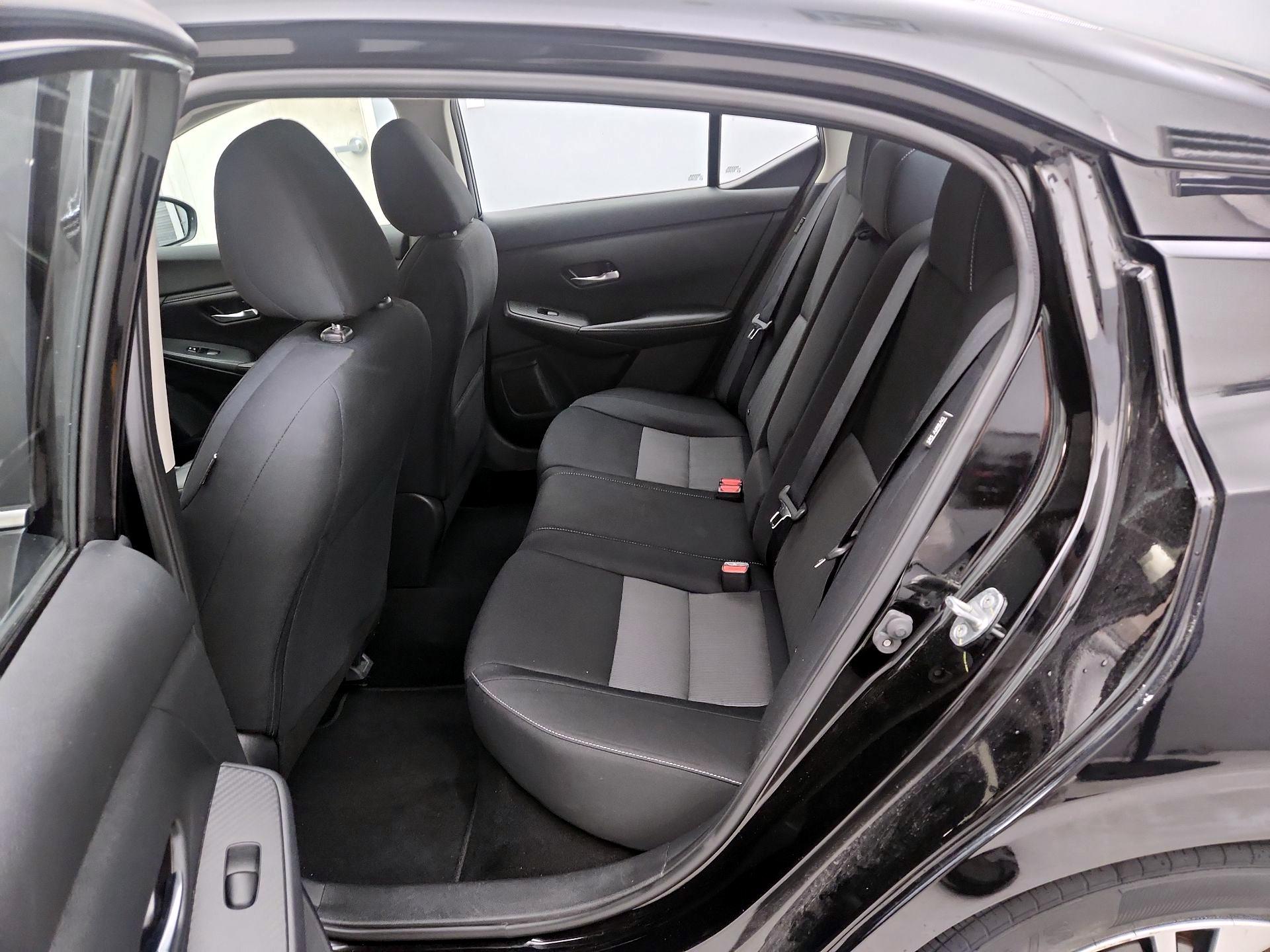 Thumbnail: 2021 Nissan Sentra - 19
