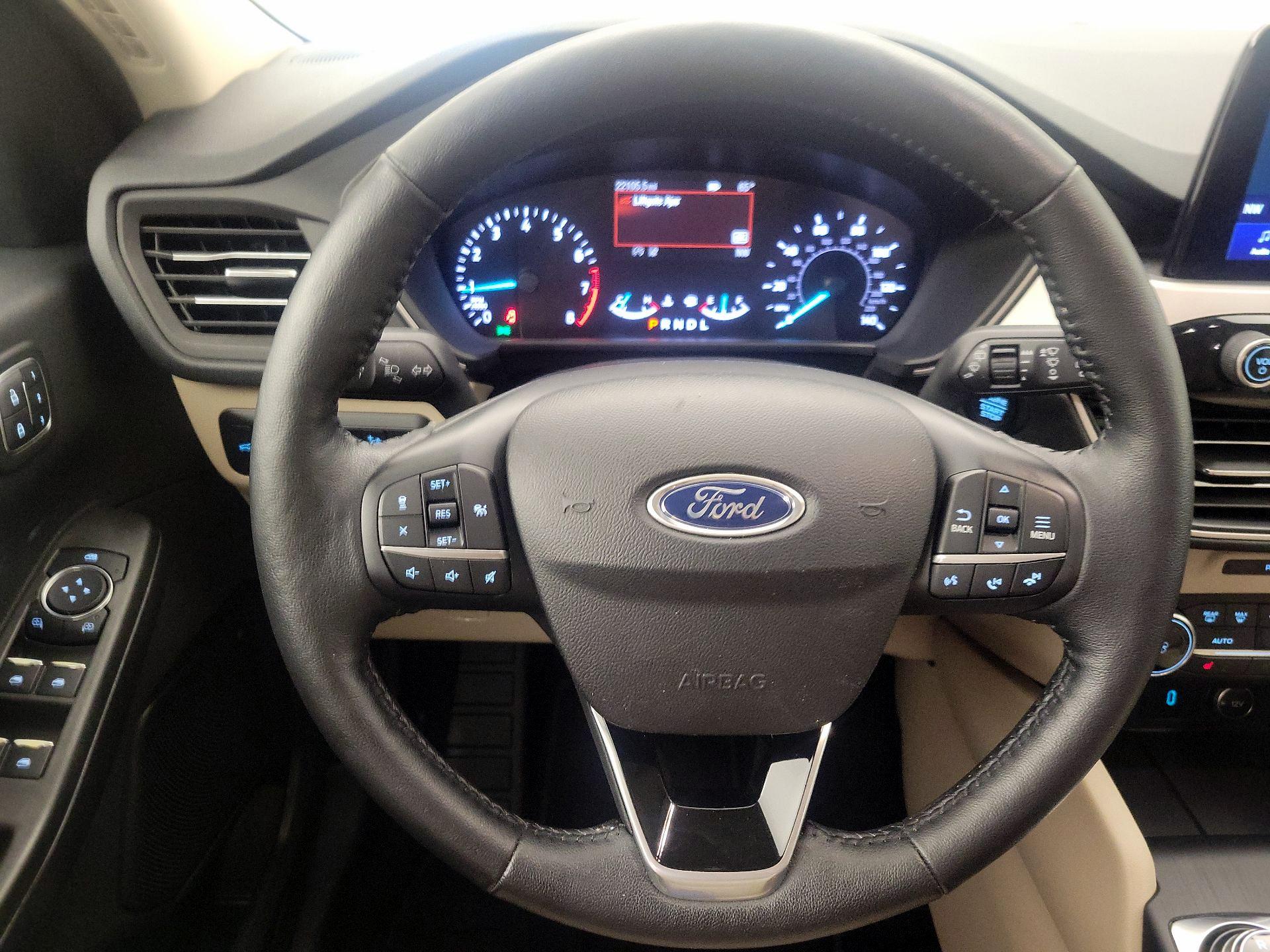 Thumbnail: 2020 Ford Escape - 10