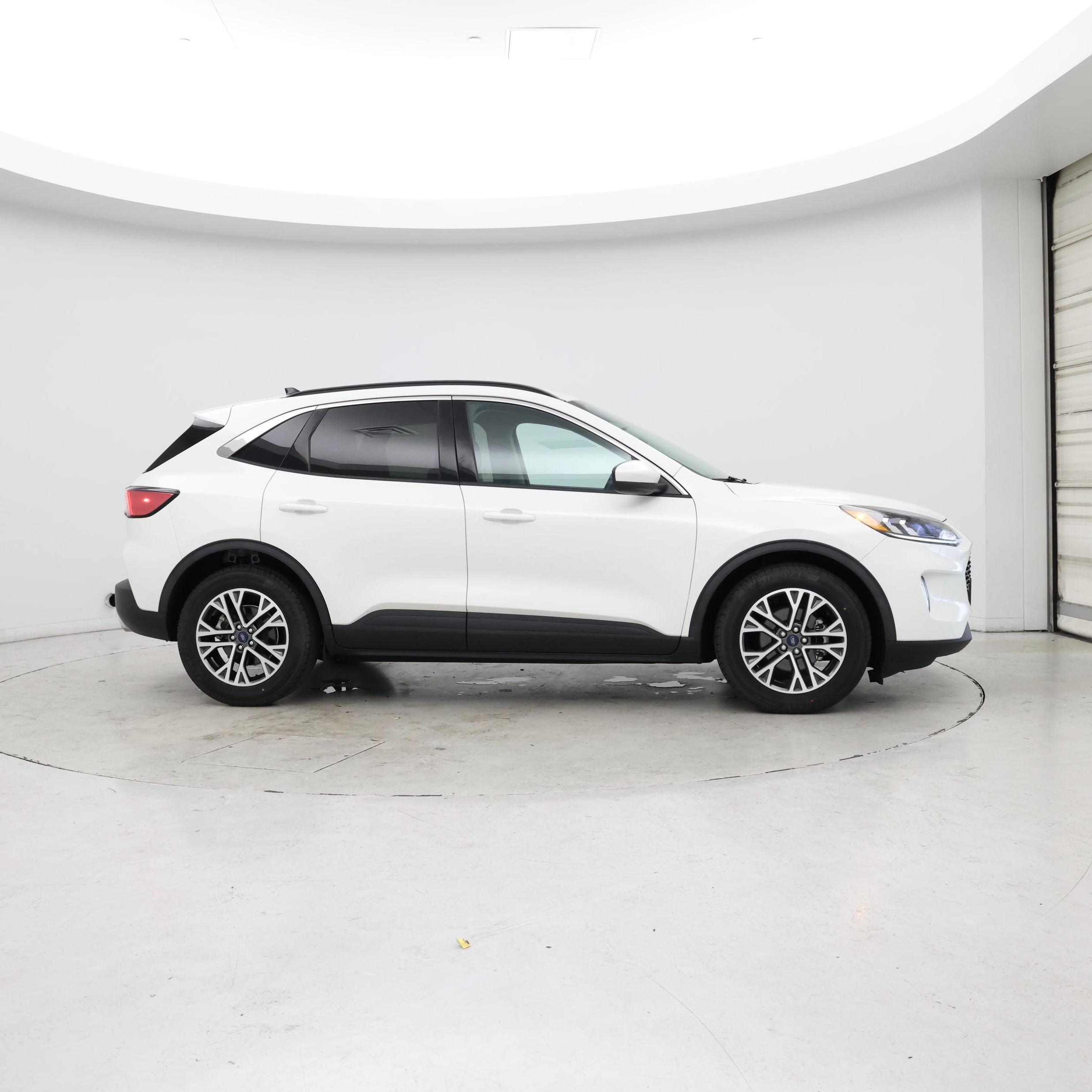 Thumbnail: 2020 Ford Escape - 7