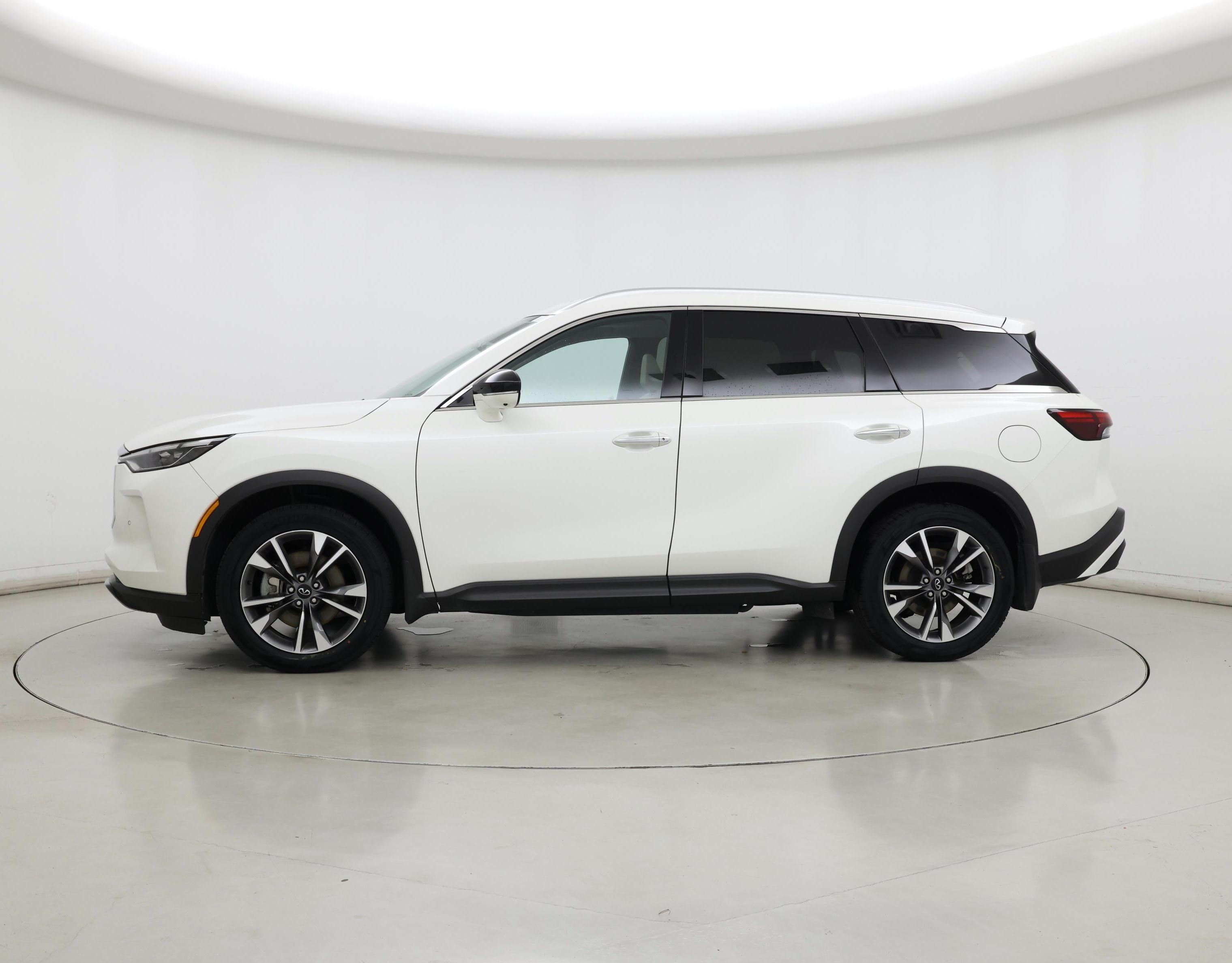 Thumbnail: 2023 INFINITI QX60 - 3