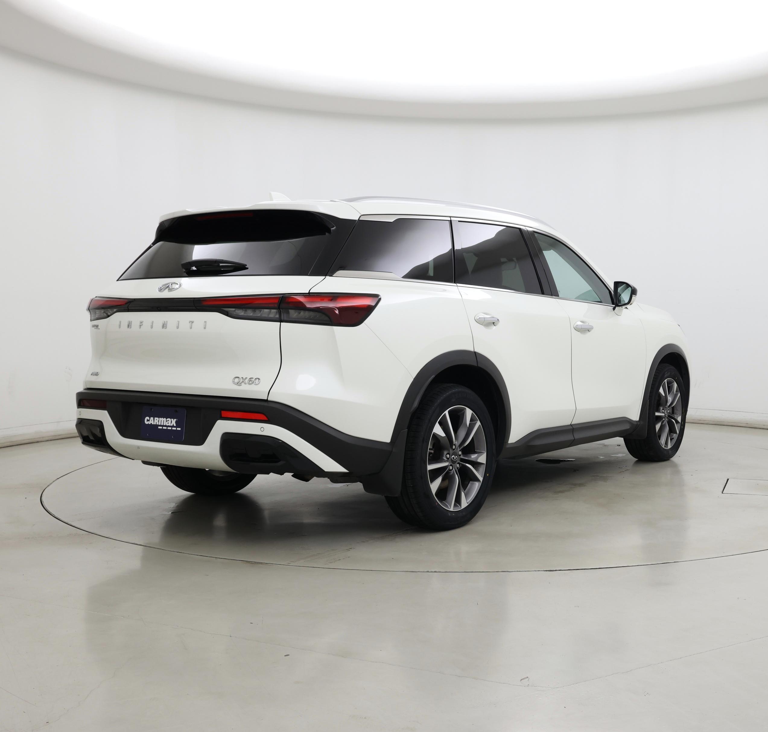 Thumbnail: 2023 INFINITI QX60 - 8