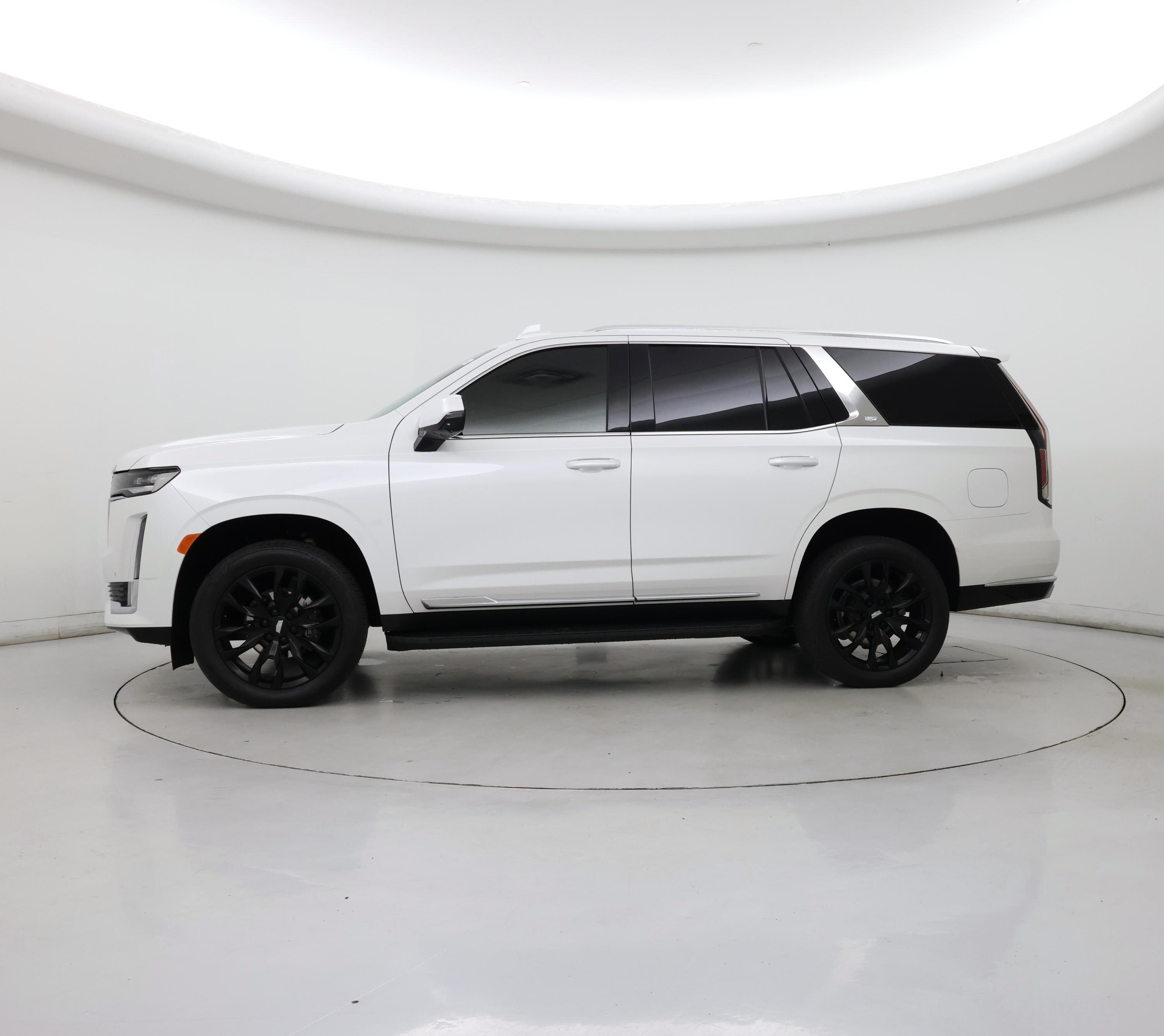 Thumbnail: 2024 Cadillac Escalade - 3