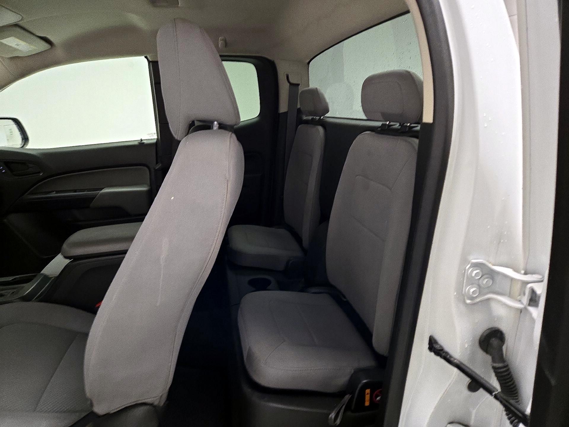 Thumbnail: 2016 Chevrolet Colorado - 19