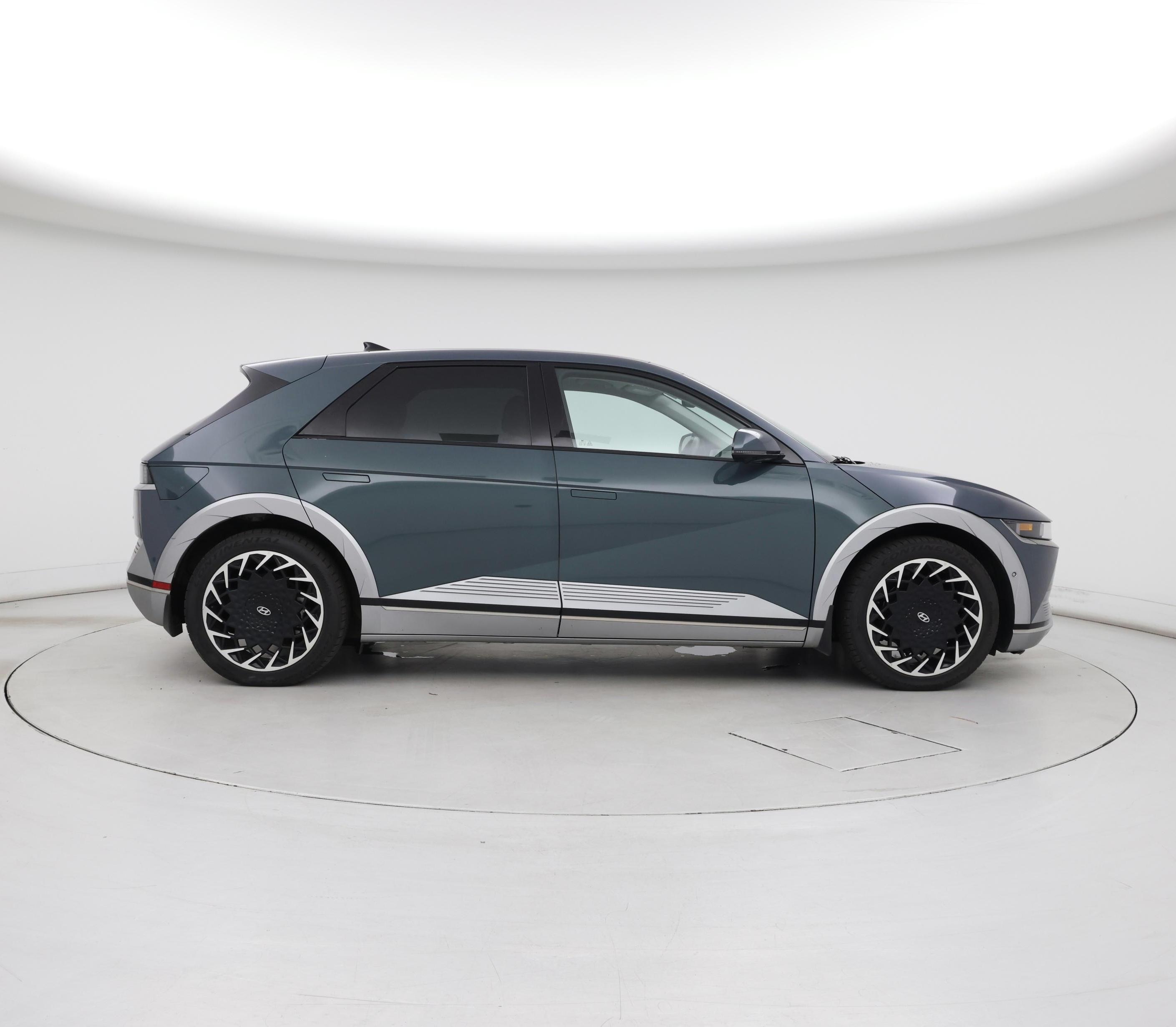 Thumbnail: 2022 Hyundai Ioniq 5 - 7