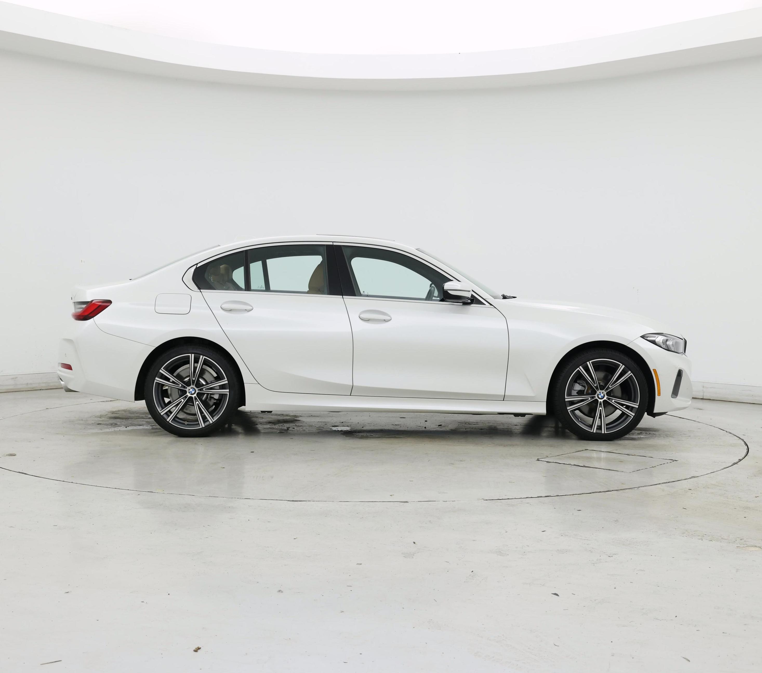 Thumbnail: 2023 BMW 3 Series - 7