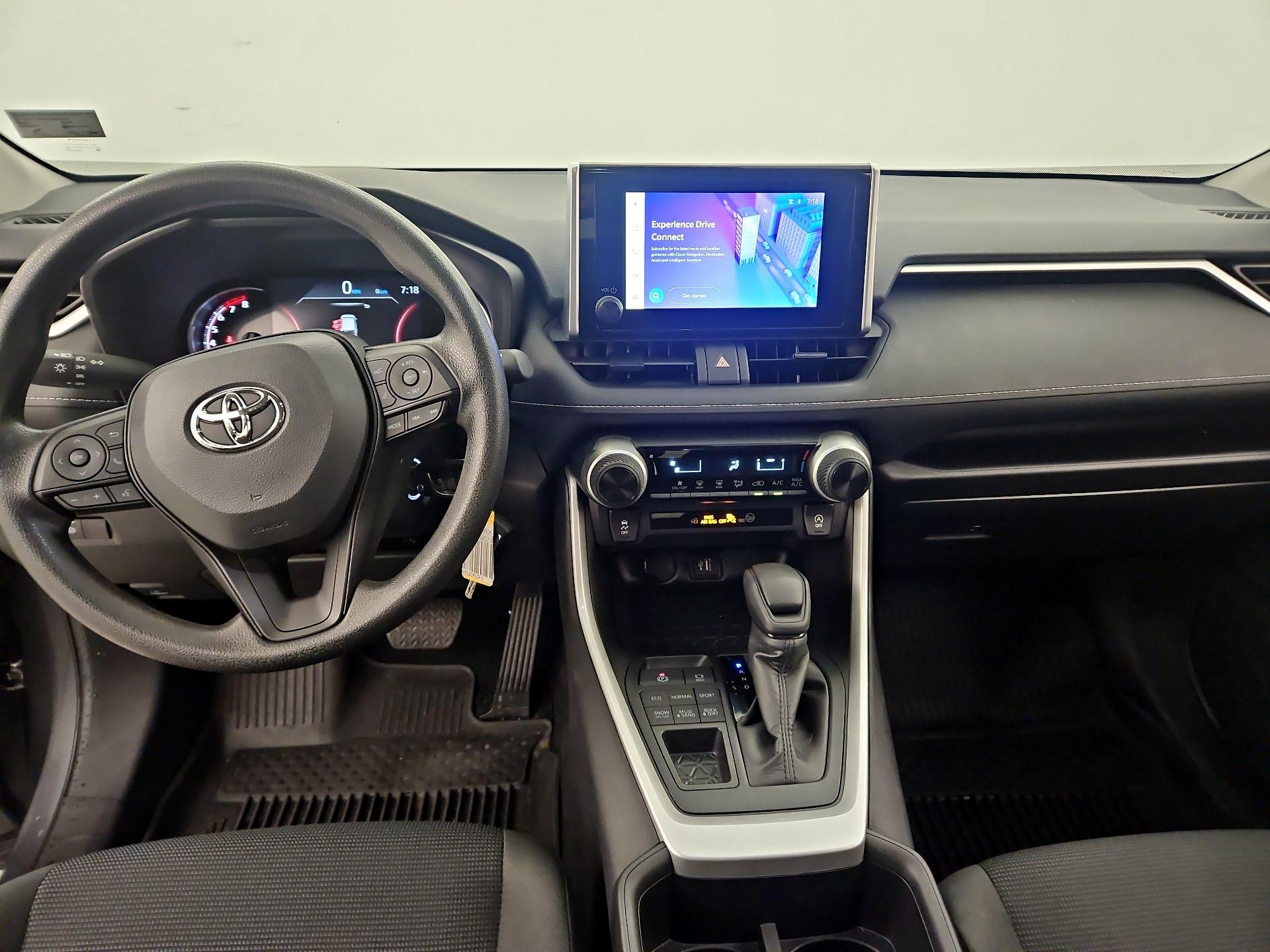 Thumbnail: 2025 Toyota RAV4 - 9