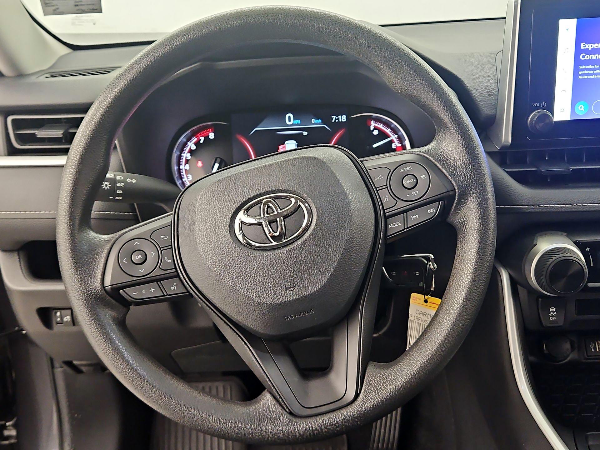 Thumbnail: 2025 Toyota RAV4 - 10