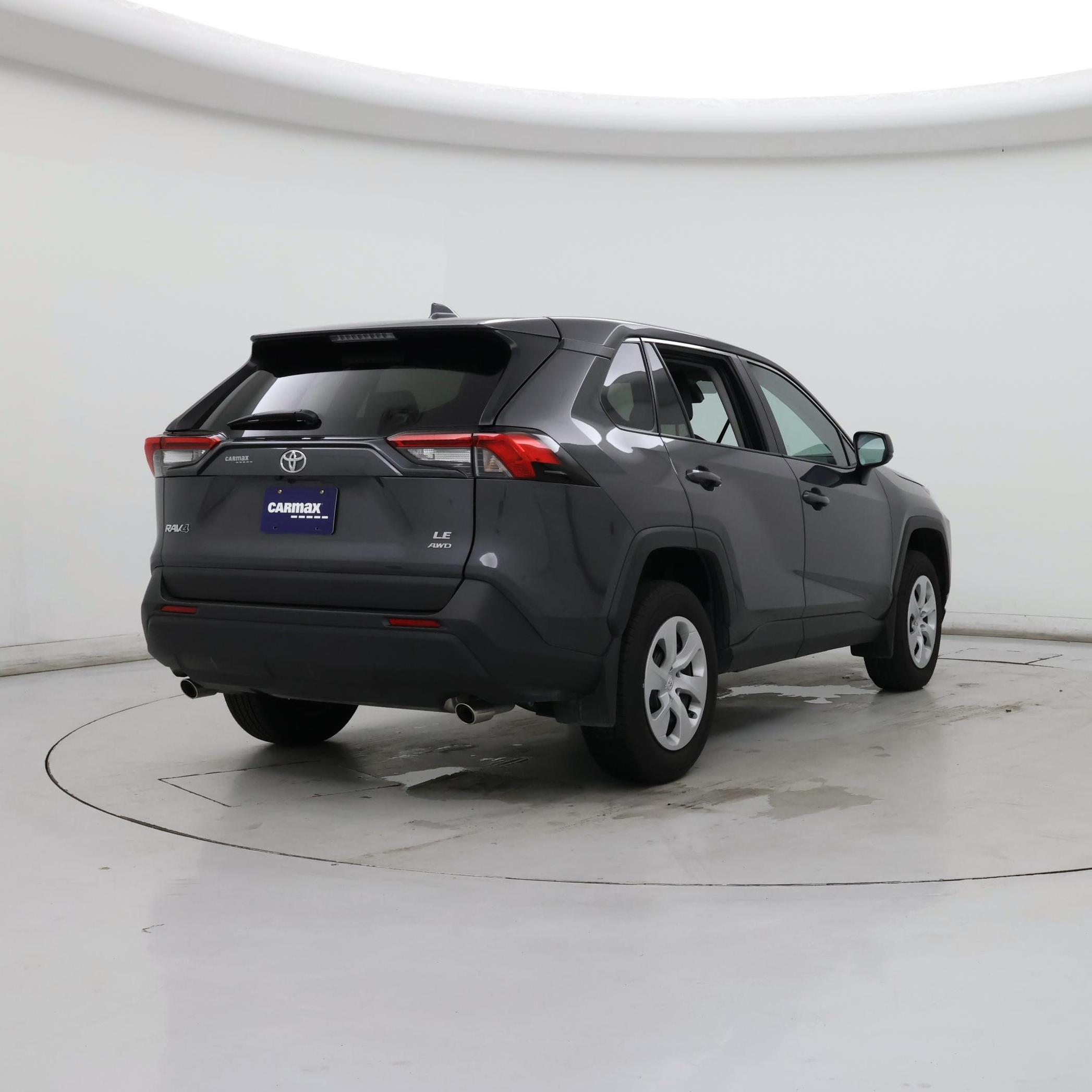 Thumbnail: 2025 Toyota RAV4 - 8