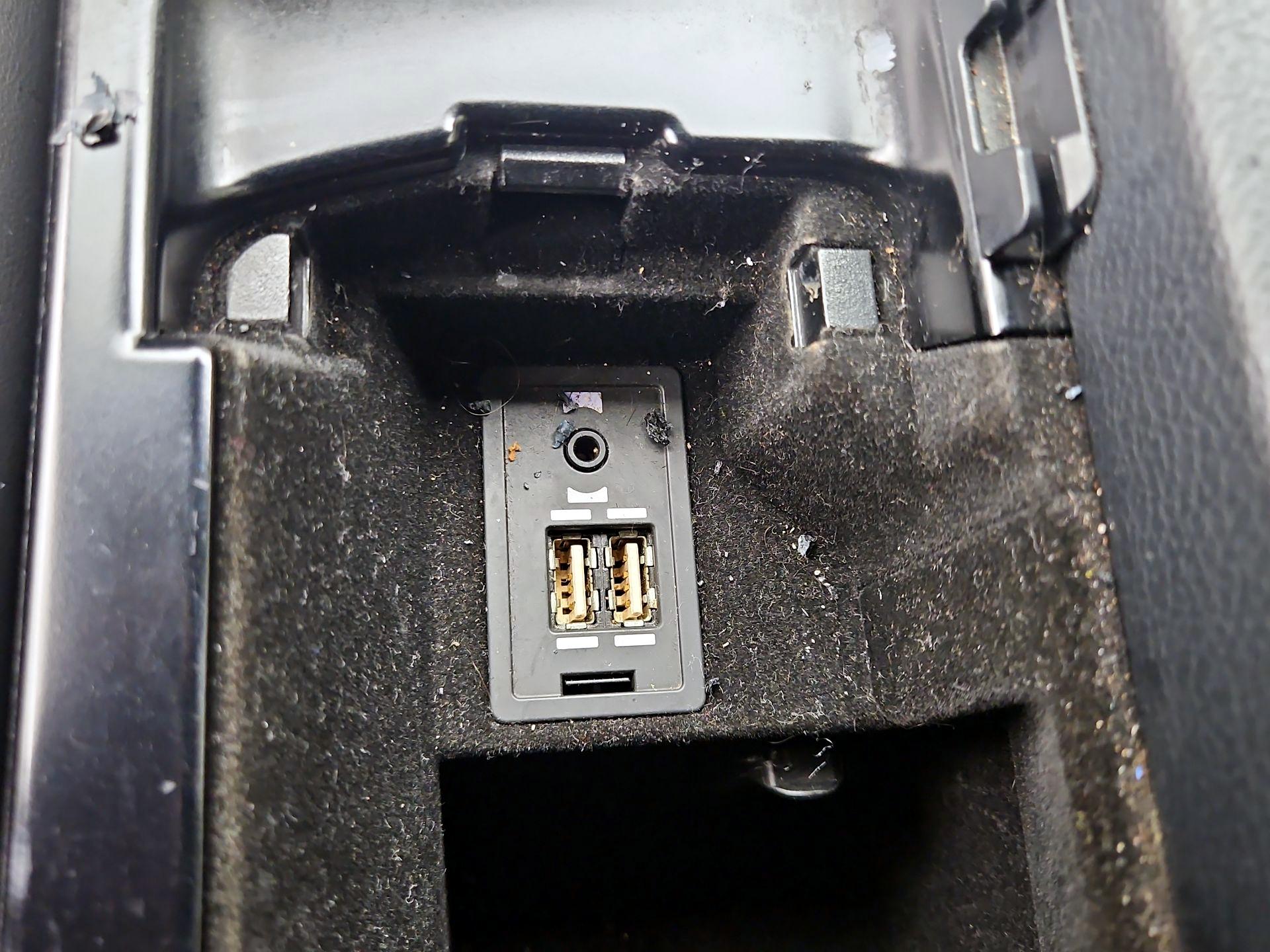 Thumbnail: 2014 Lexus IS - 19