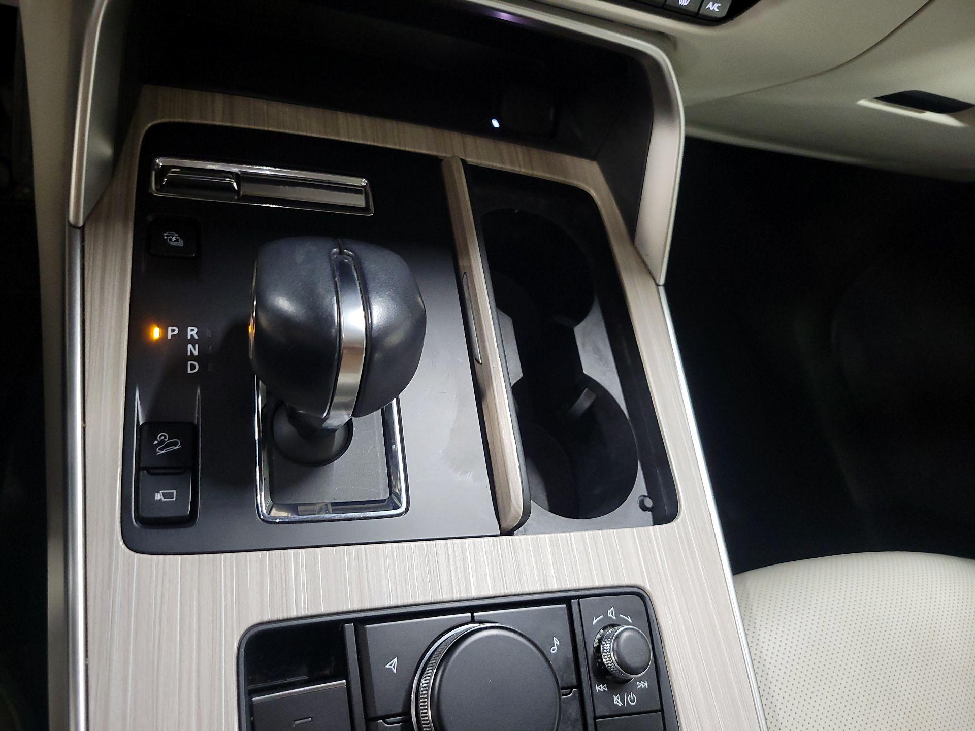 Thumbnail: 2024 Mazda CX-90 - 18