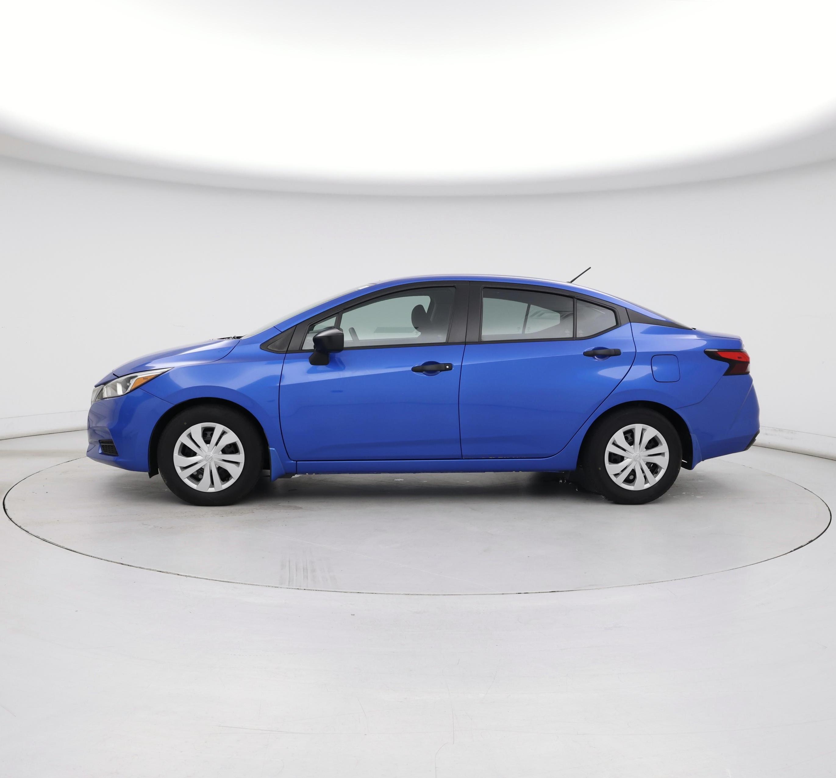 Thumbnail: 2020 Nissan Versa - 3