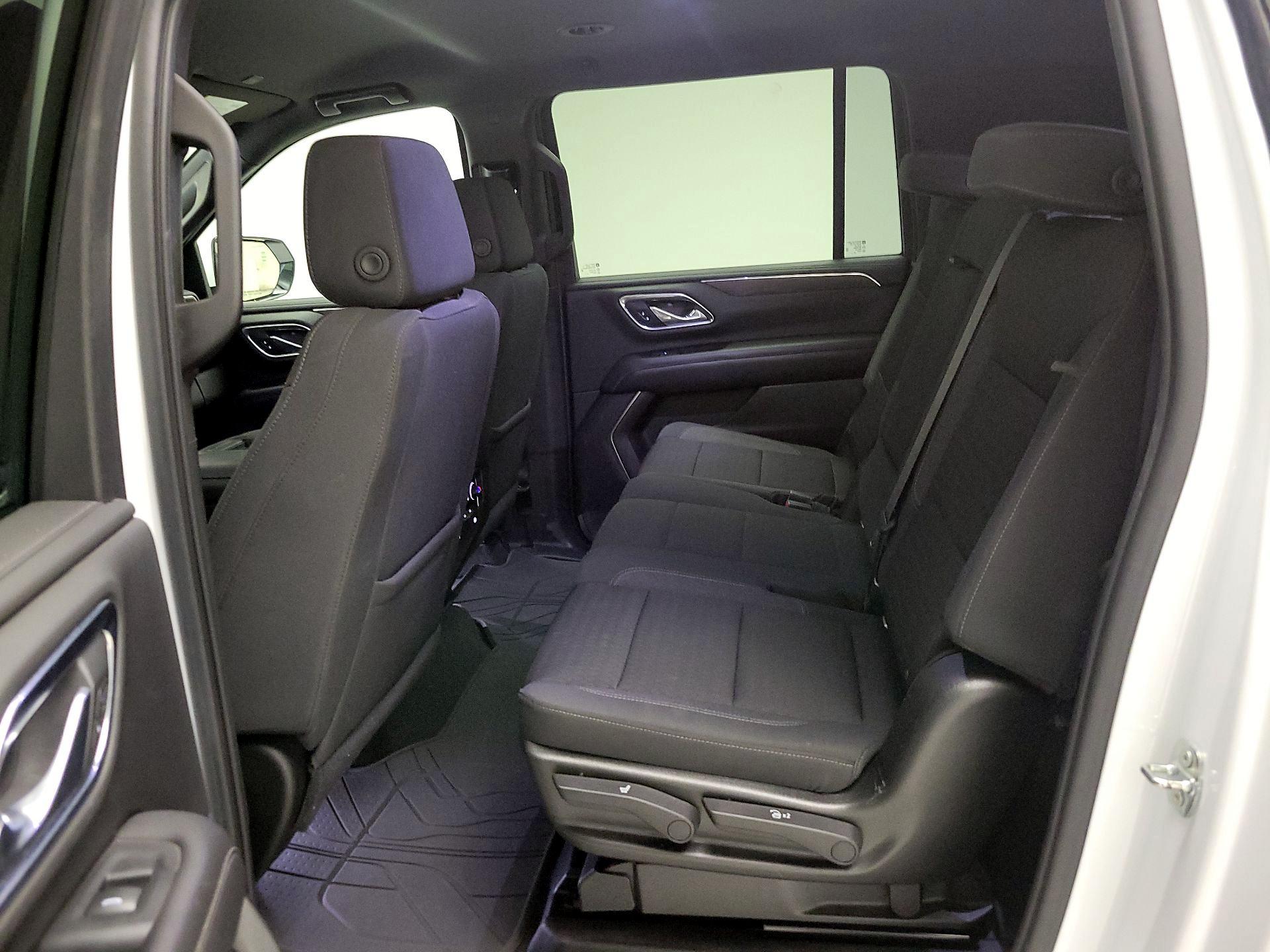 Thumbnail: 2021 Chevrolet Suburban - 19