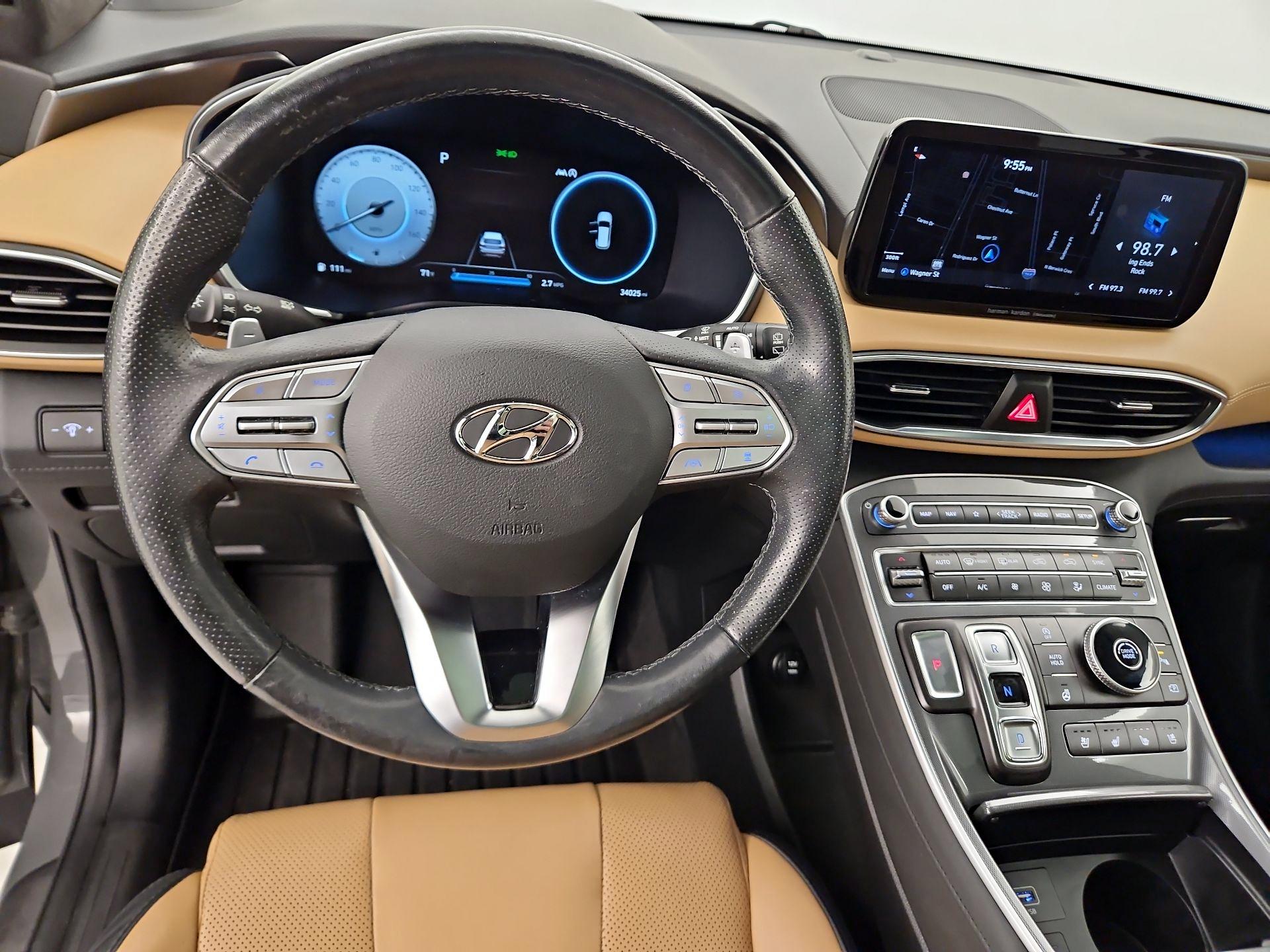 Thumbnail: 2022 Hyundai Santa Fe - 10
