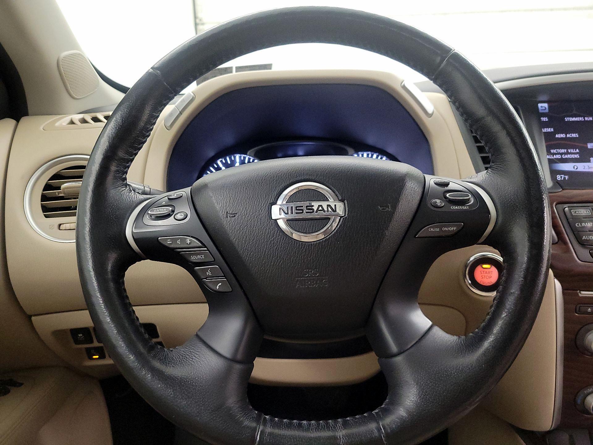 Thumbnail: 2018 Nissan Pathfinder - 10