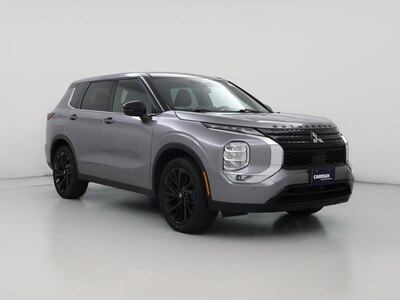 Gray 2023 Mitsubishi Outlander SE Black Edition