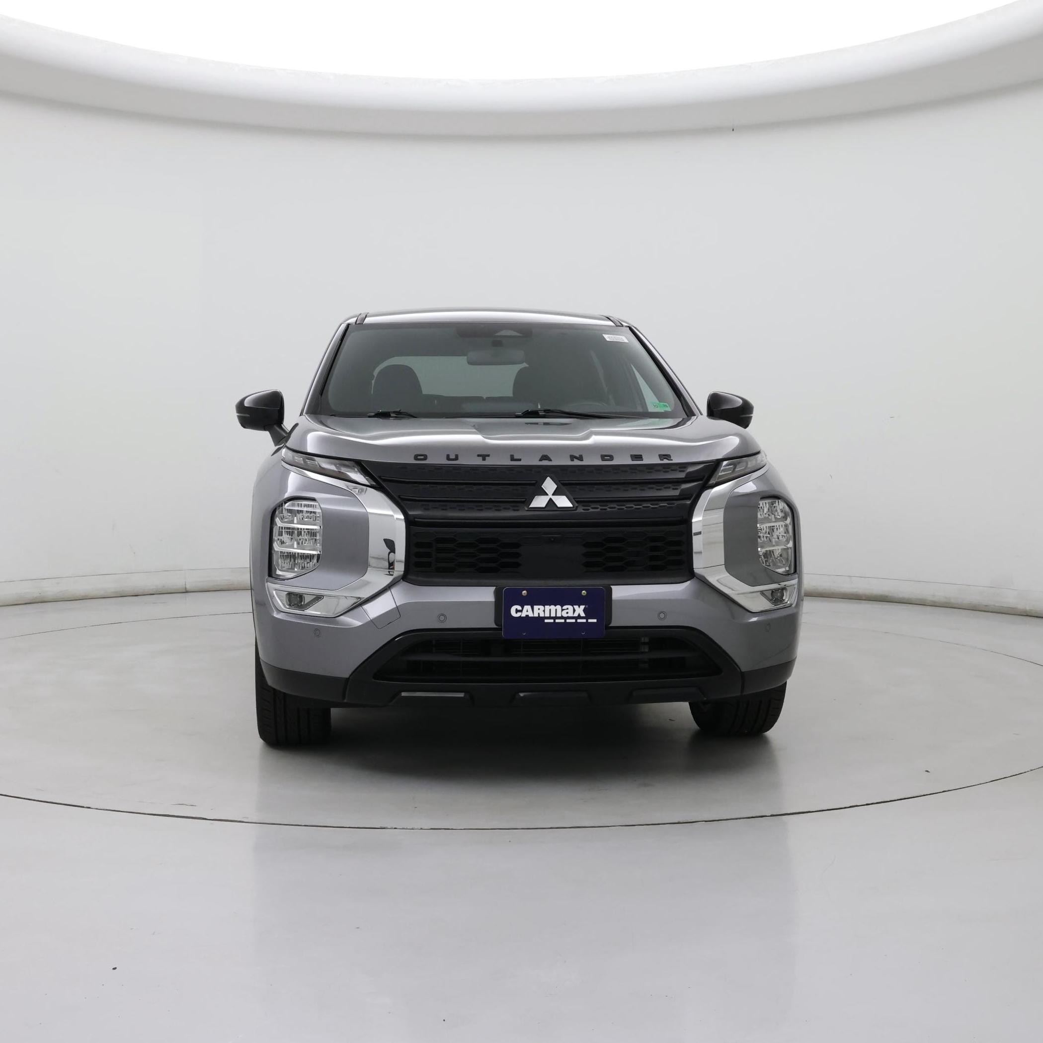 Thumbnail: 2023 Mitsubishi Outlander - 5