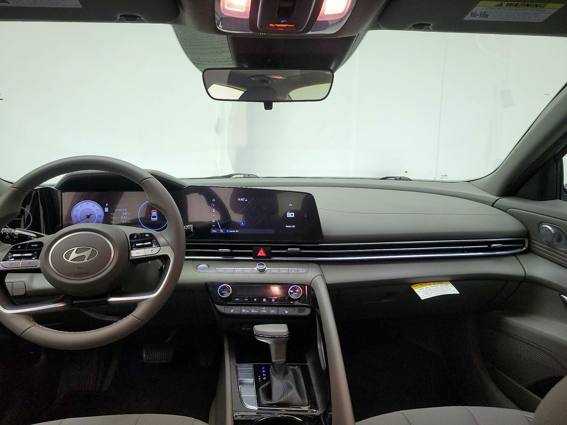 Thumbnail: 2025 Hyundai Elantra - 9