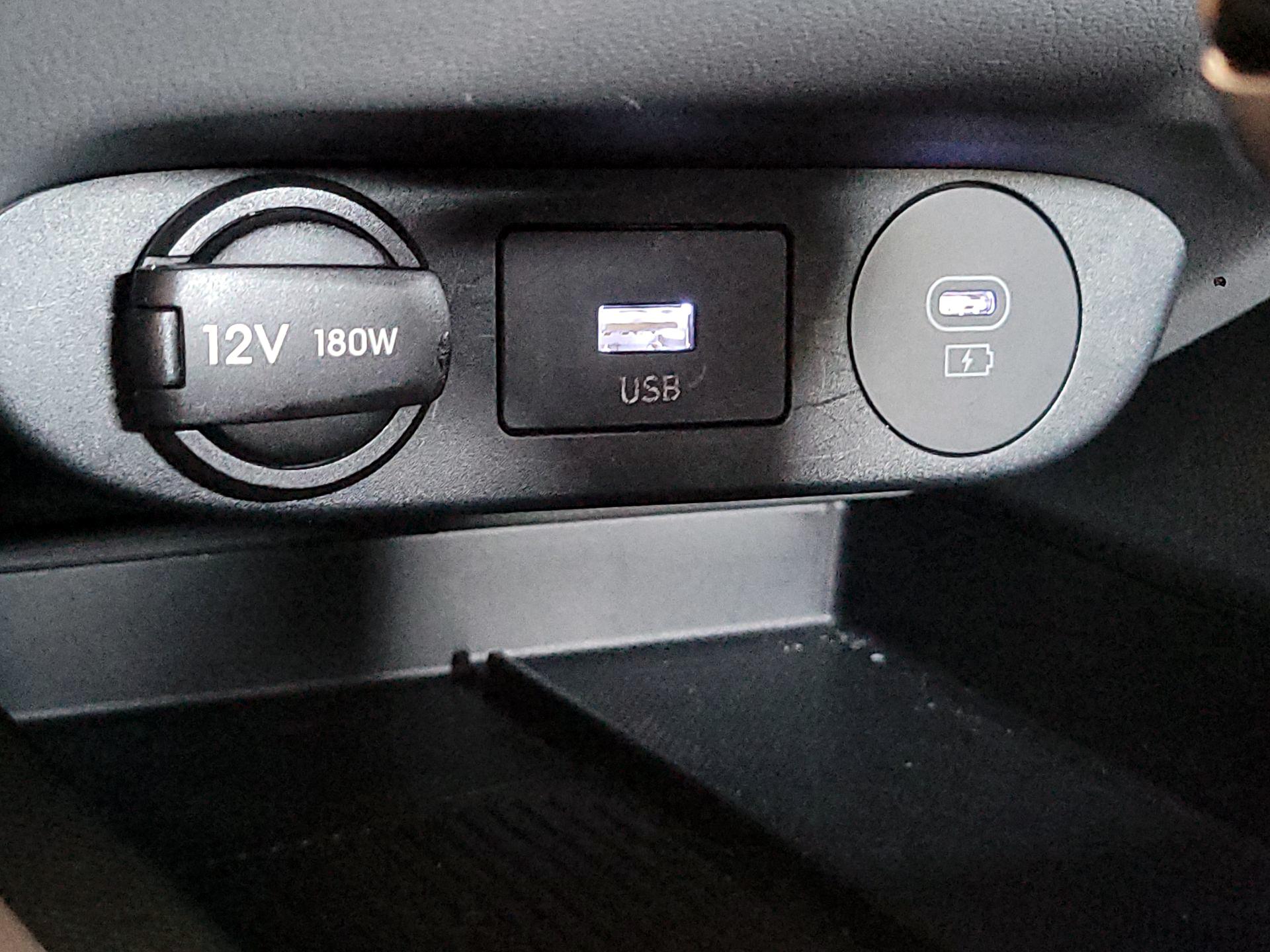 Thumbnail: 2025 Hyundai Elantra - 19