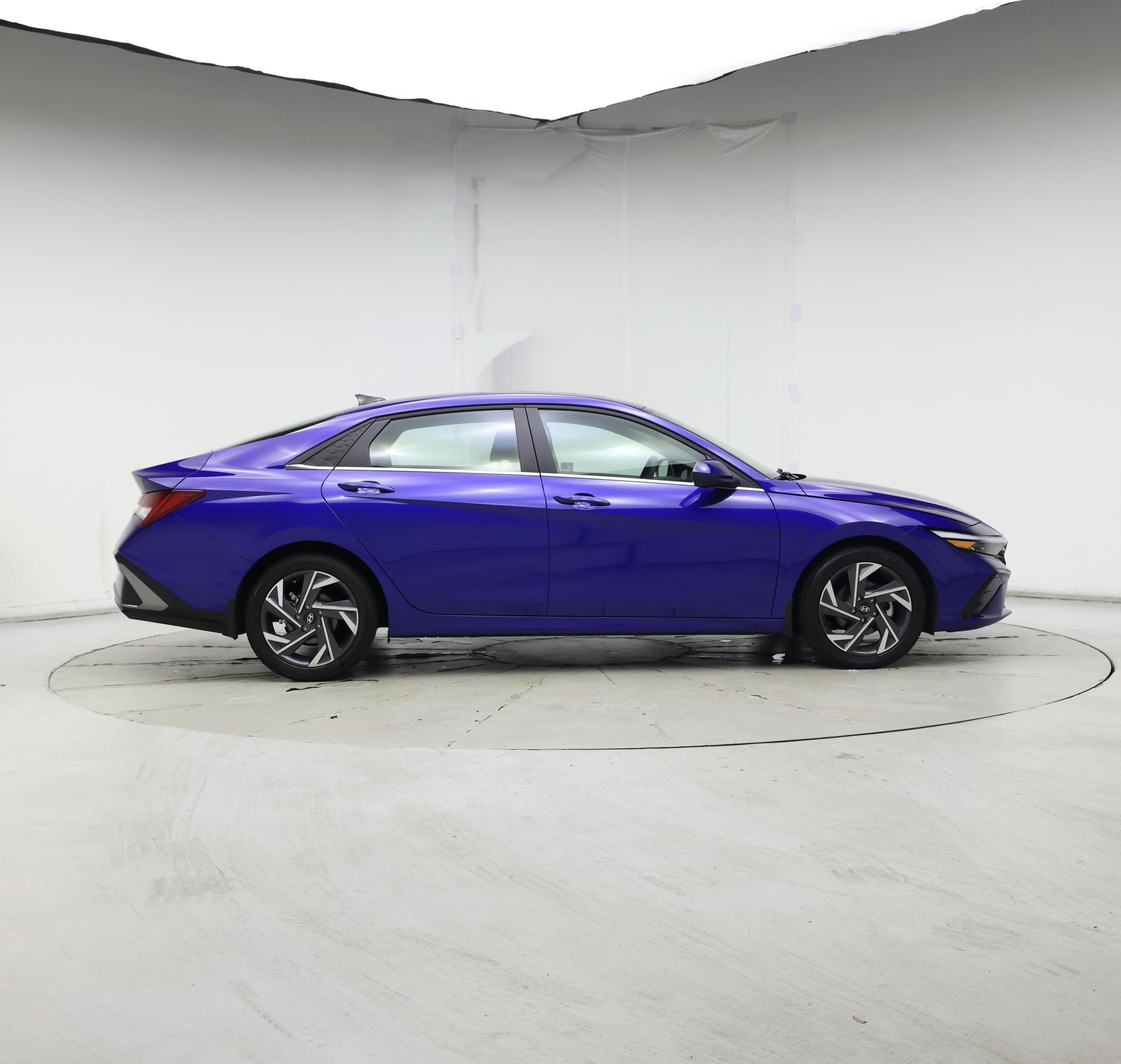 Thumbnail: 2025 Hyundai Elantra - 7