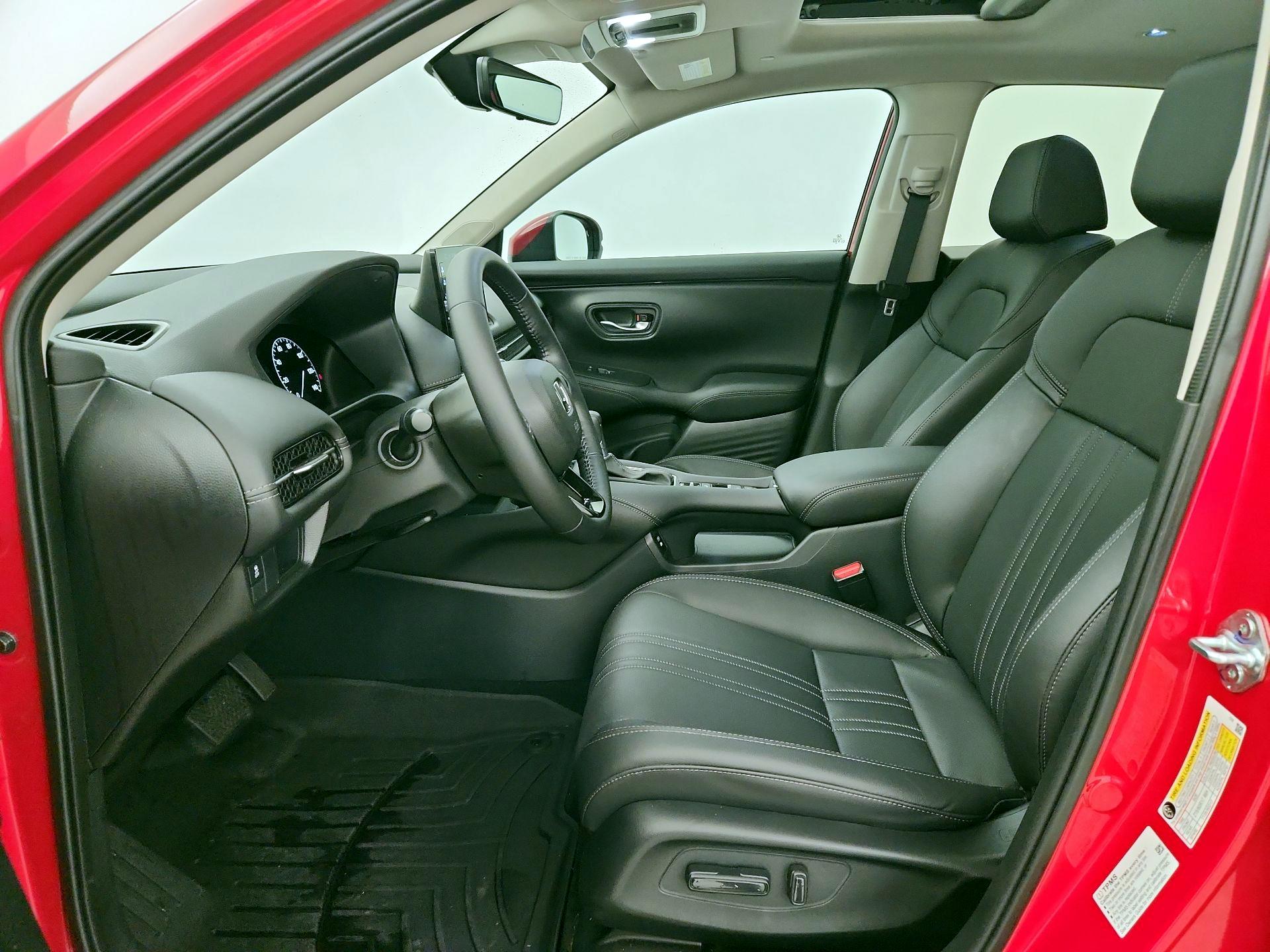 Thumbnail: 2025 Honda HR-V - 11