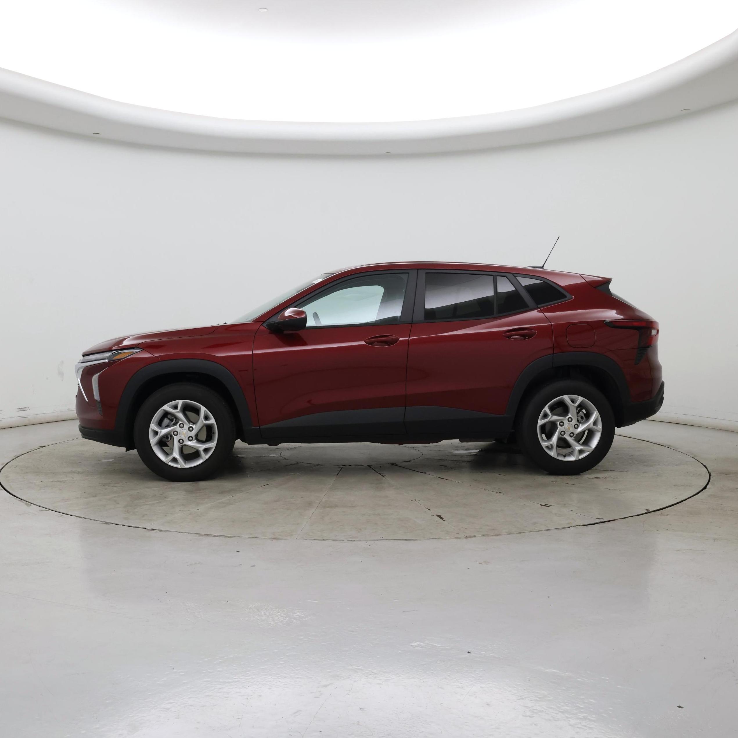 Thumbnail: 2025 Chevrolet Trax - 3