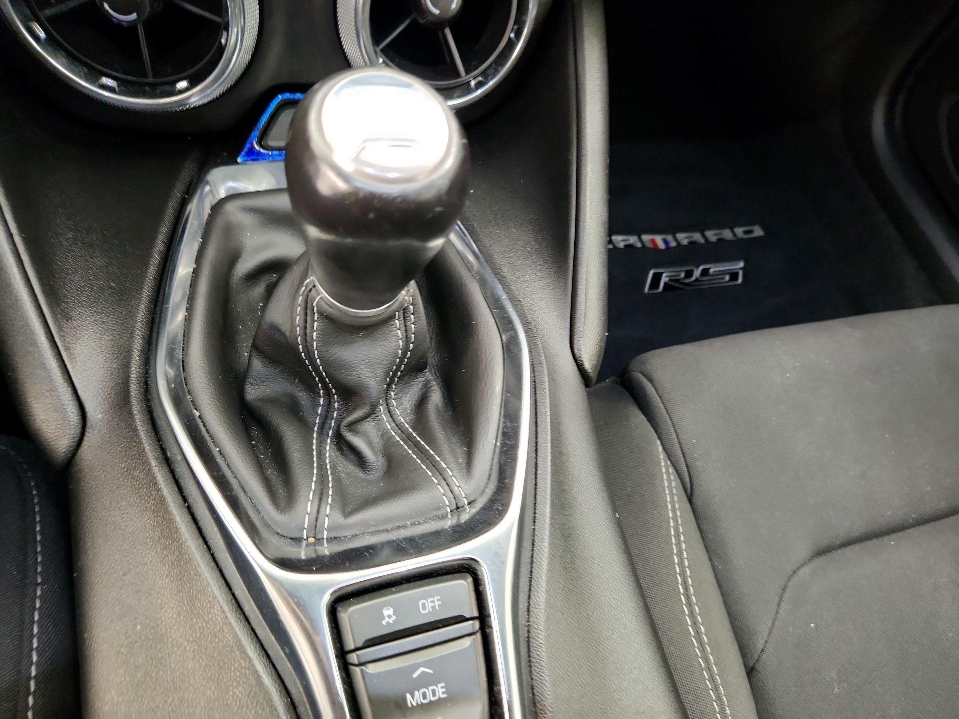 Thumbnail: 2020 Chevrolet Camaro - 16