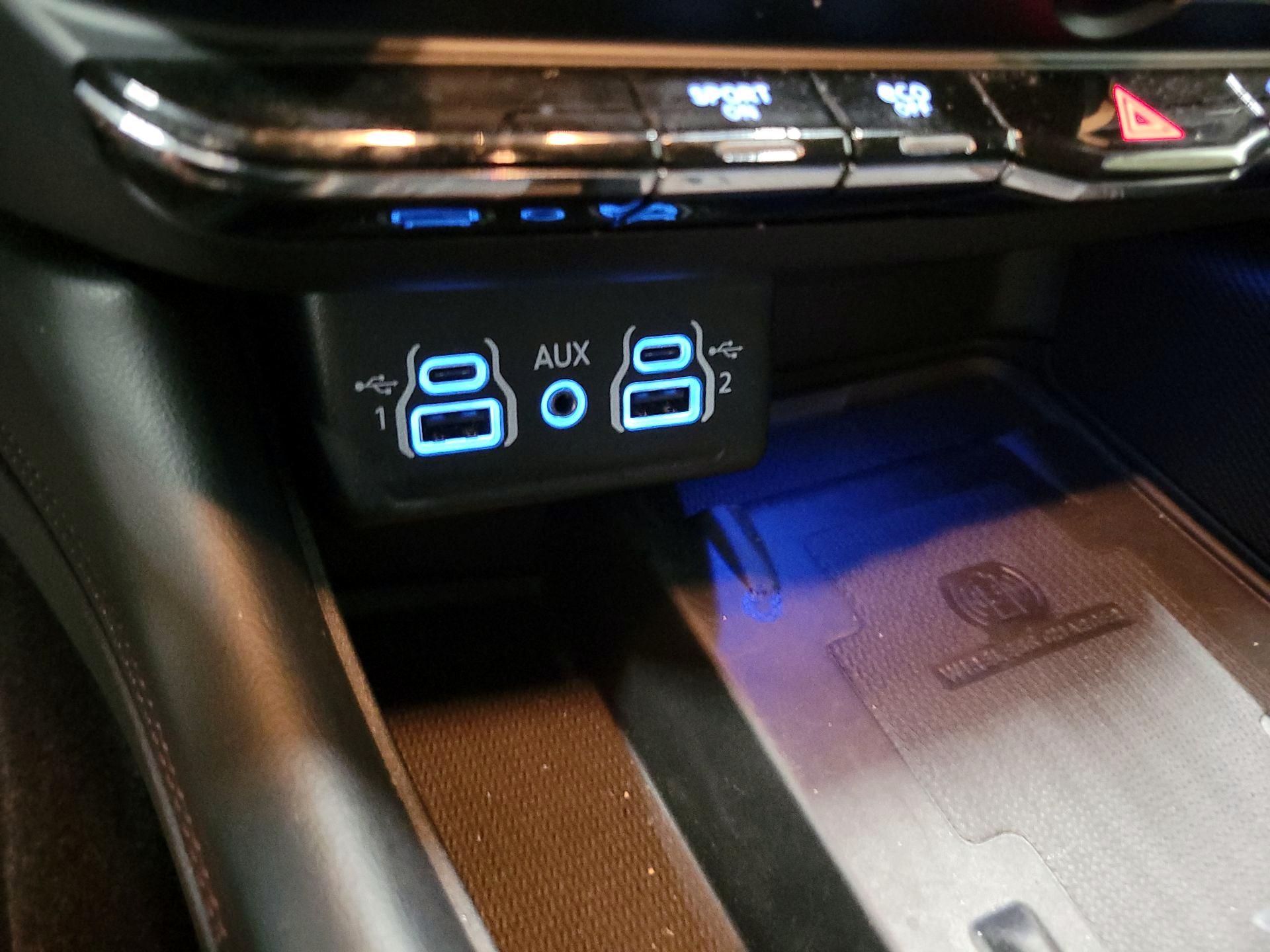 Thumbnail: 2022 Dodge Durango - 19
